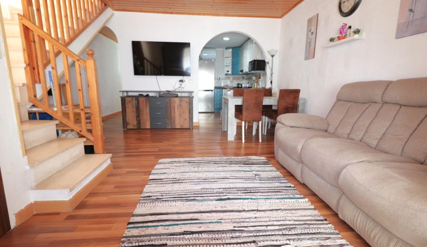 Reventa - Ático -
Torrevieja - Acequion