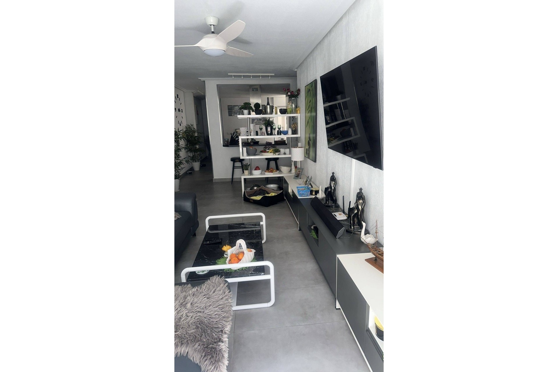 Reventa - Ático -
Torrevieja - Centro