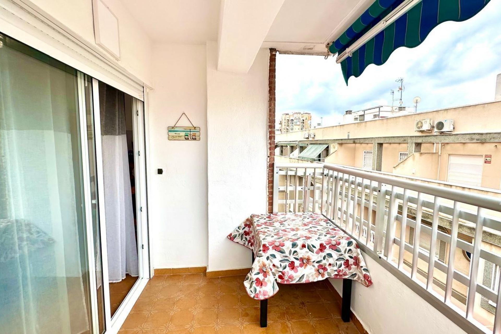 Reventa - Ático -
Torrevieja - Centro