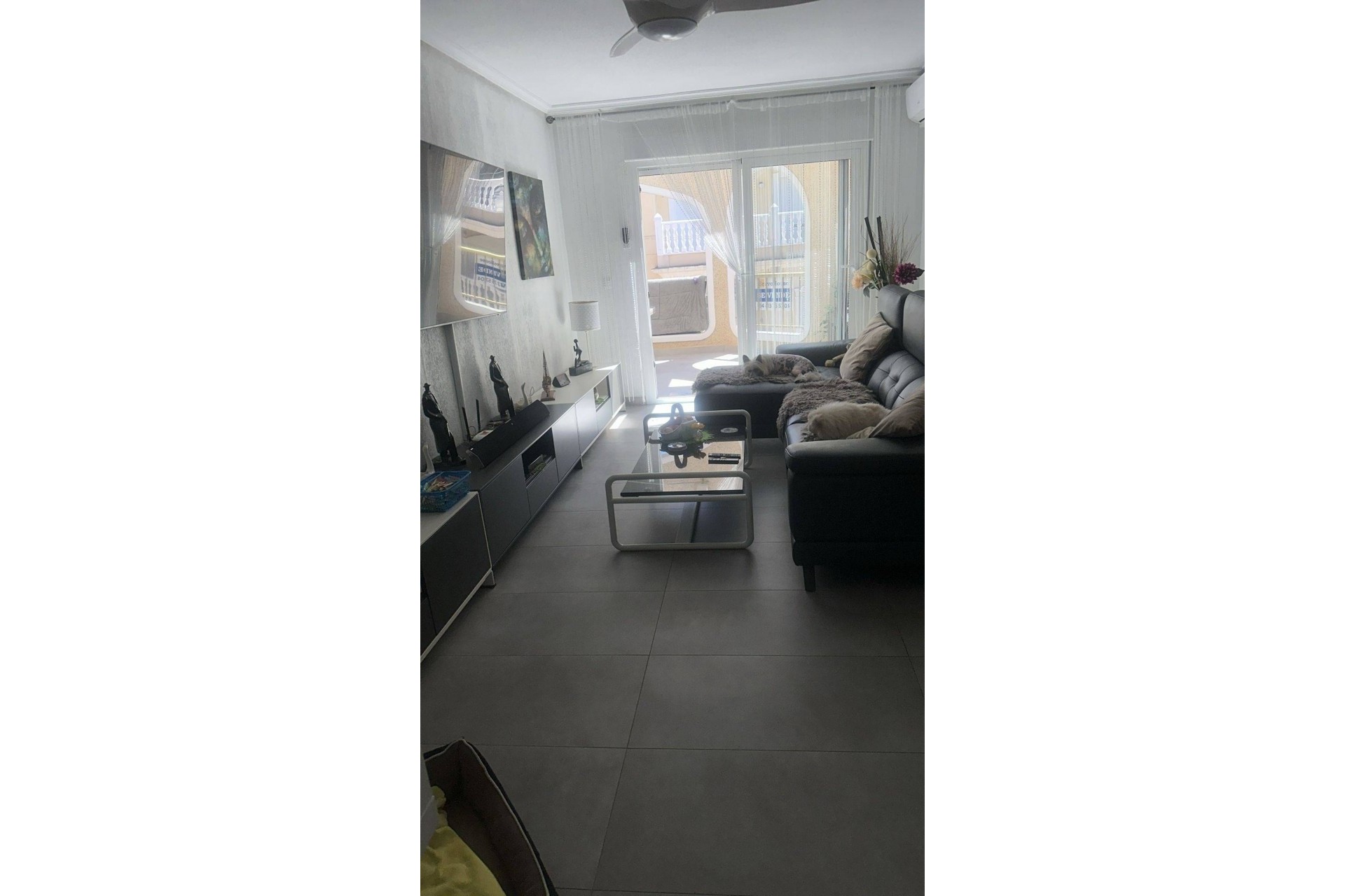 Reventa - Ático -
Torrevieja - Centro