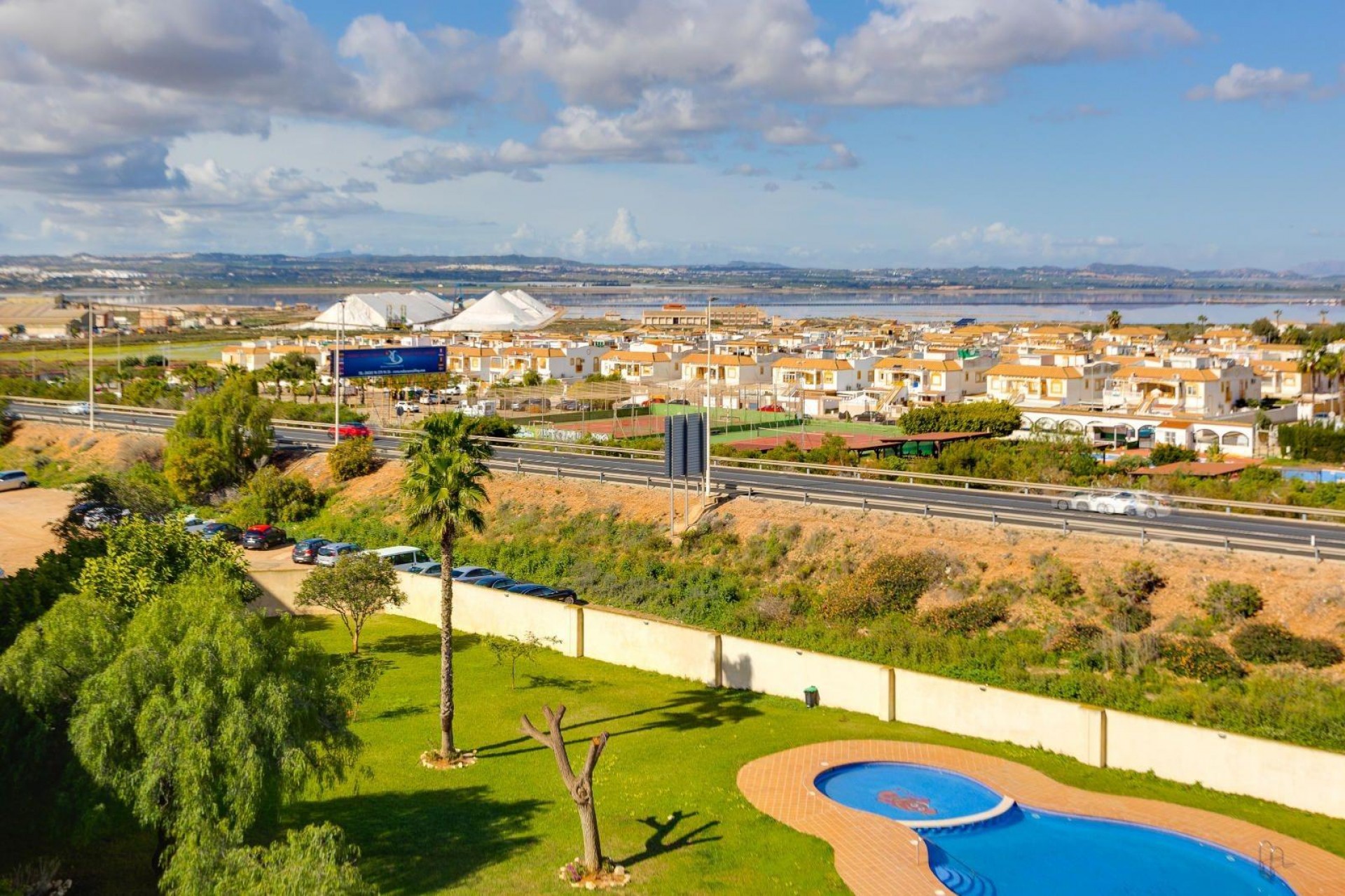 Reventa - Ático -
Torrevieja - Centro