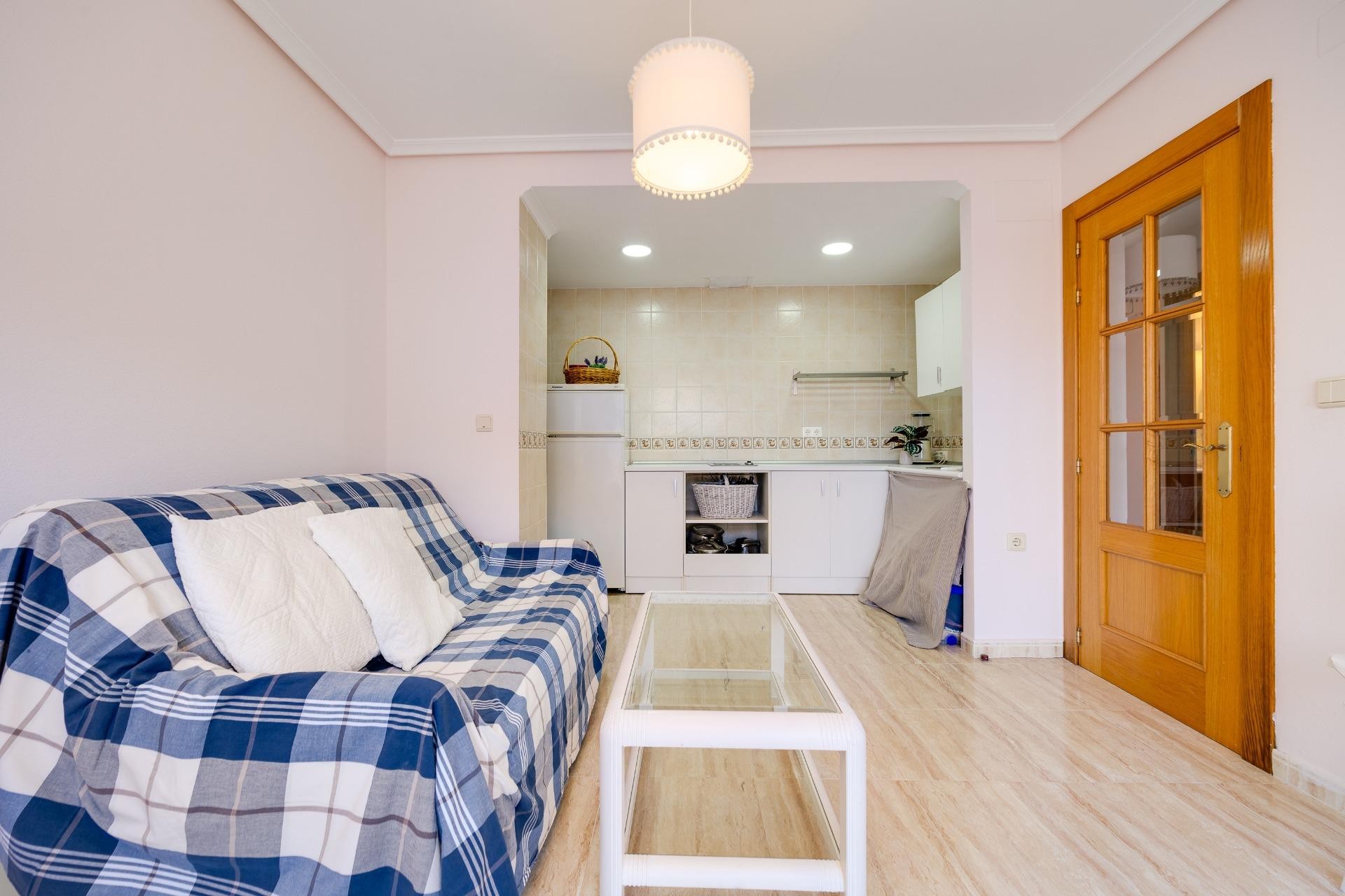 Reventa - Ático -
Torrevieja - Centro