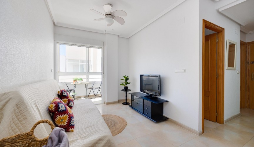 Reventa - Ático -
Torrevieja - Centro