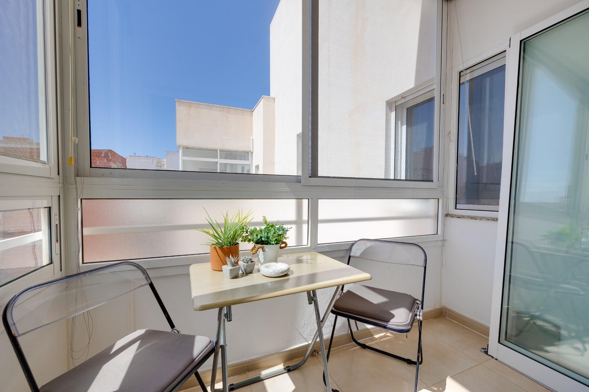 Reventa - Ático -
Torrevieja - Centro
