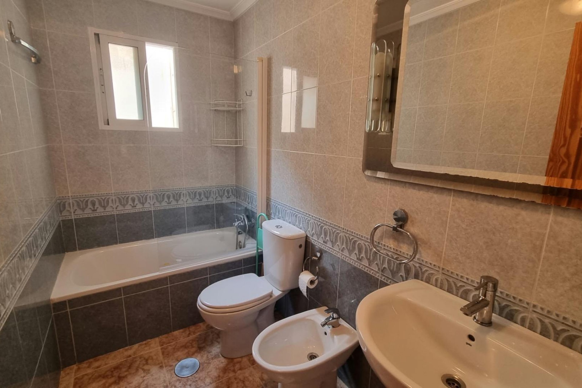 Reventa - Ático -
Torrevieja - Centro