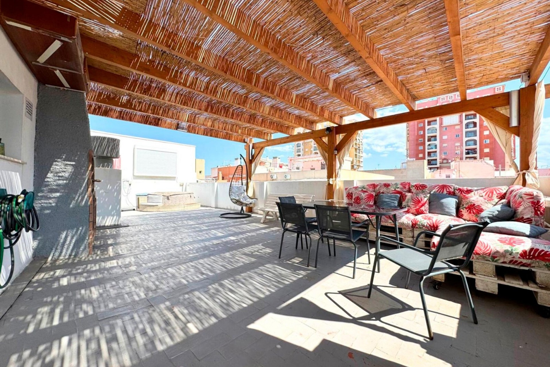 Reventa - Ático -
Torrevieja - Costa Blanca