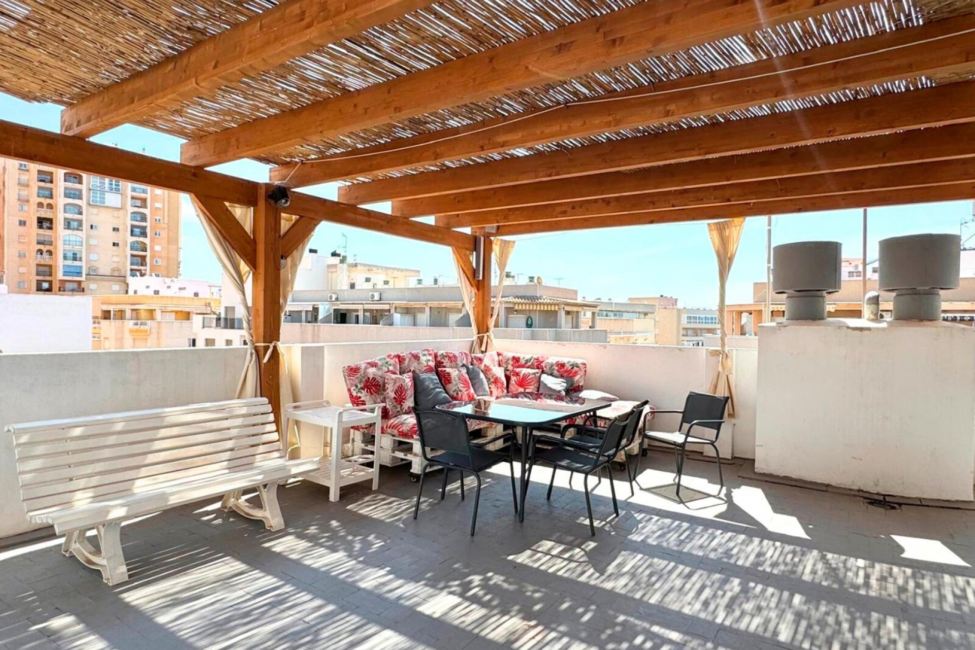 Reventa - Ático -
Torrevieja - Costa Blanca