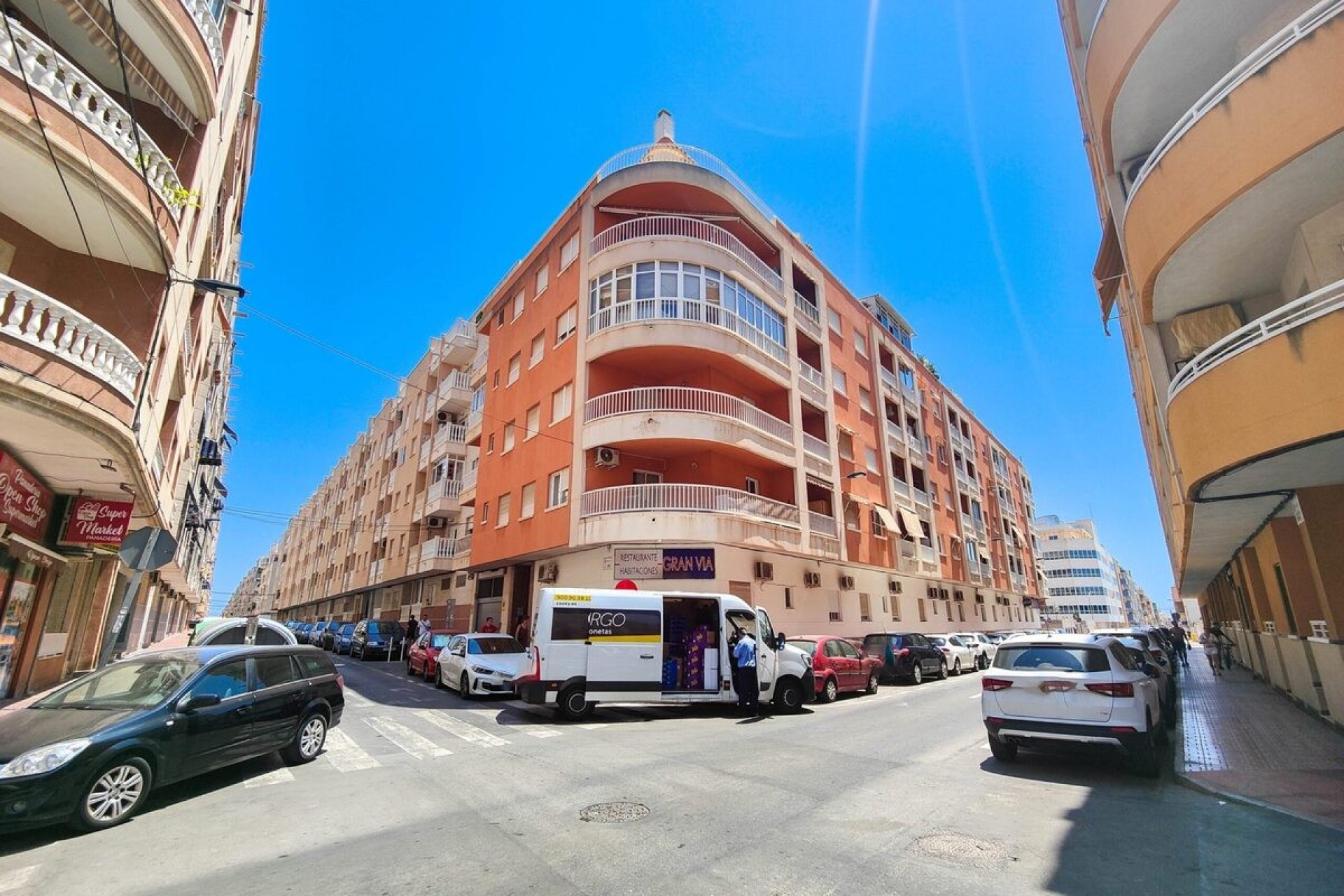 Reventa - Ático -
Torrevieja - Costa Blanca