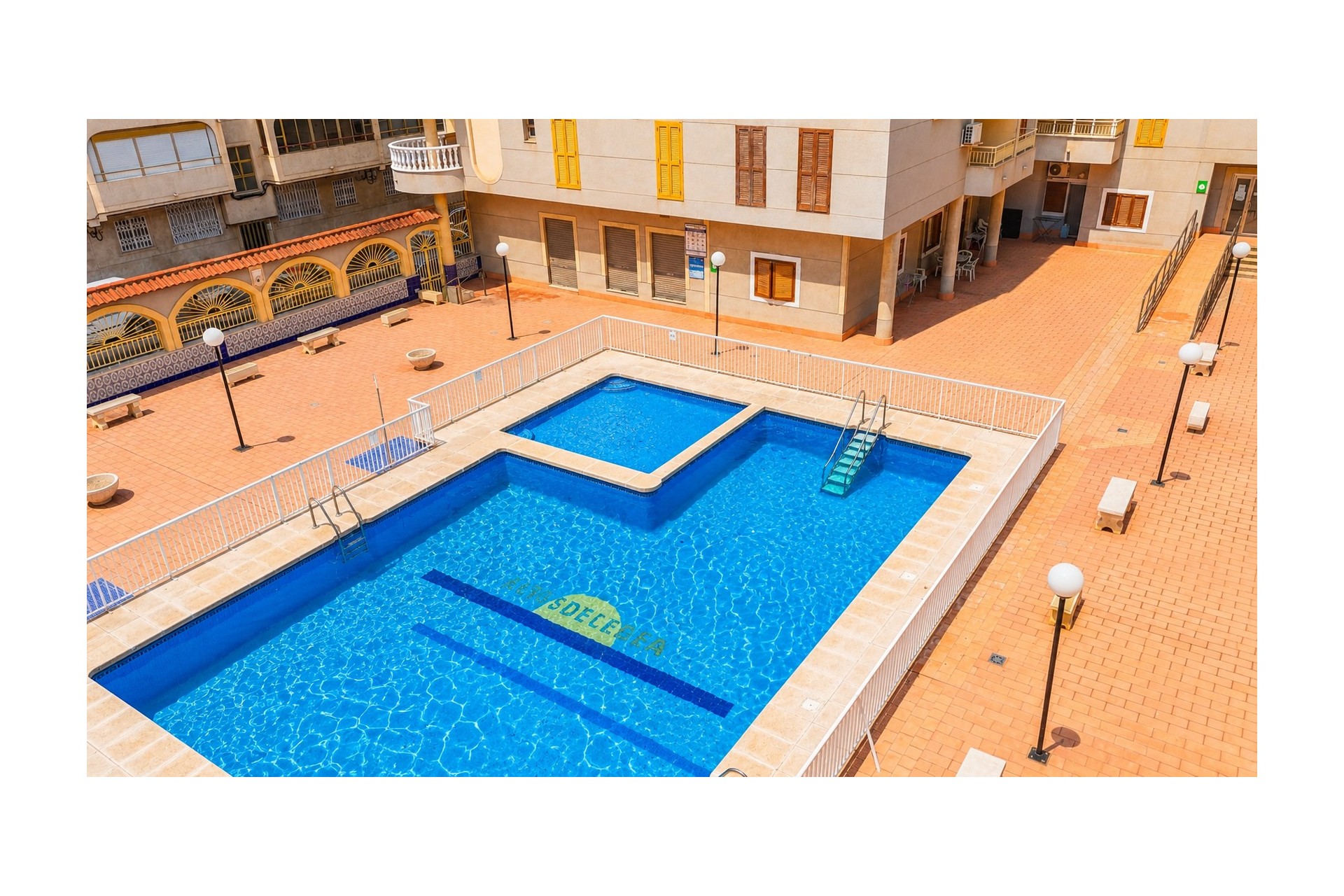 Reventa - Ático -
Torrevieja - Costa Blanca