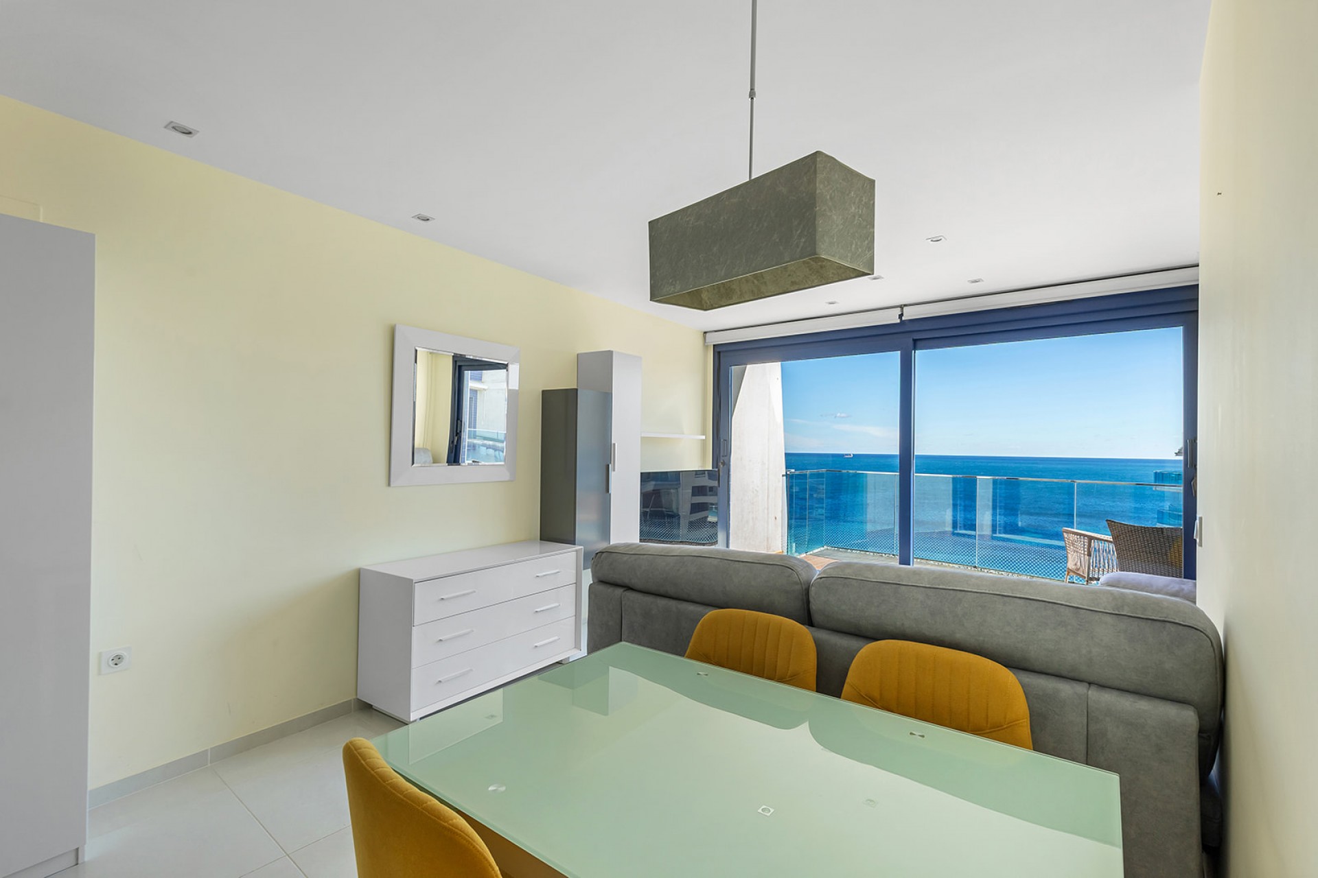 Reventa - Ático -
Torrevieja - Costa Blanca
