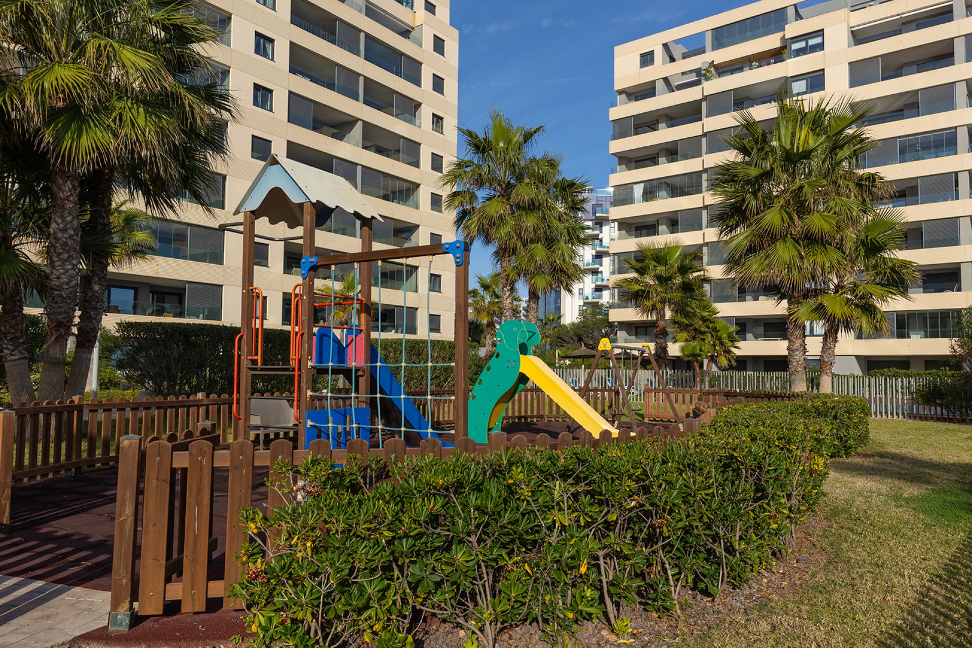 Reventa - Ático -
Torrevieja - Costa Blanca