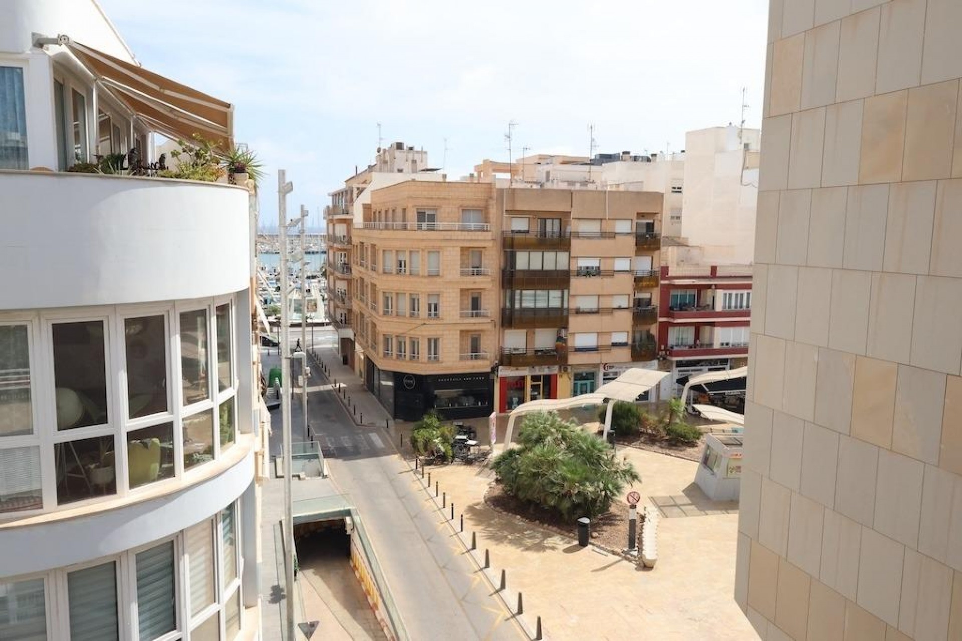 Reventa - Ático -
Torrevieja - Costa Blanca