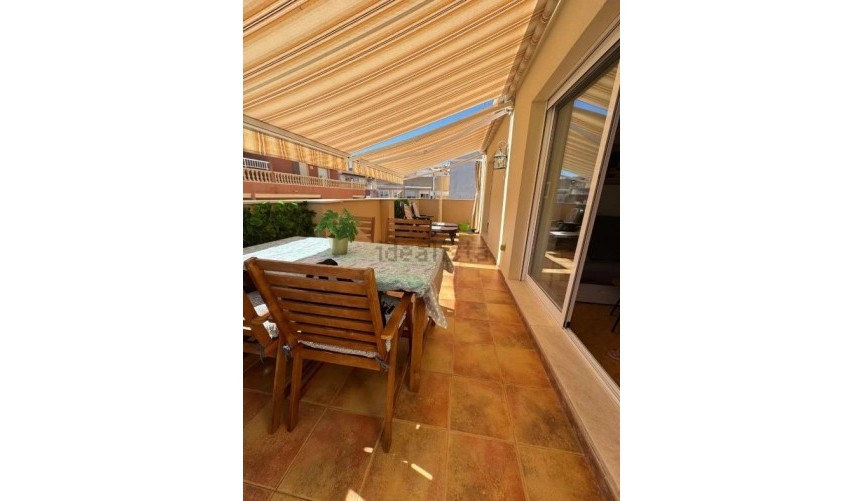 Reventa - Ático -
Torrevieja - La Mata