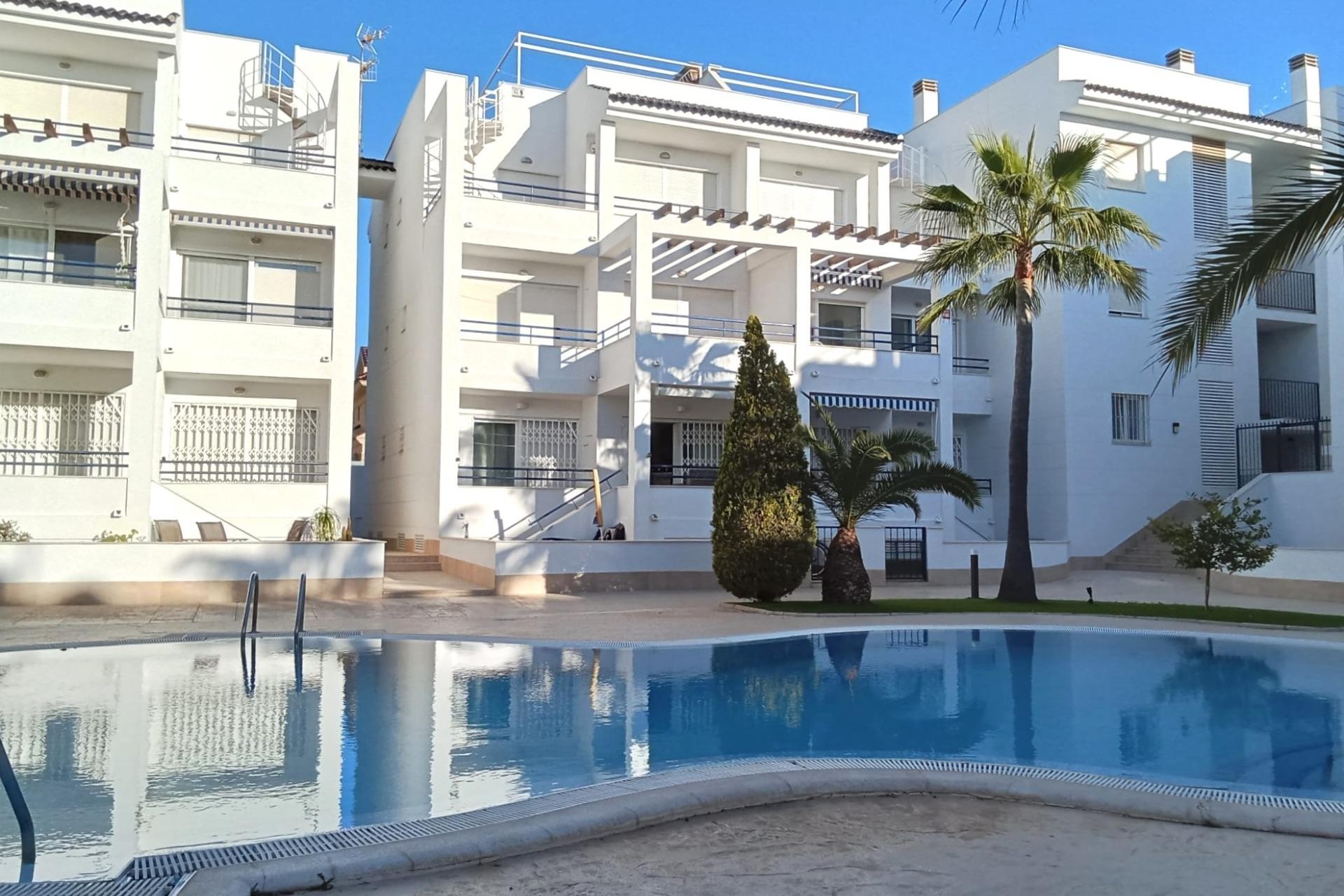 Reventa - Ático -
Torrevieja - La Veleta