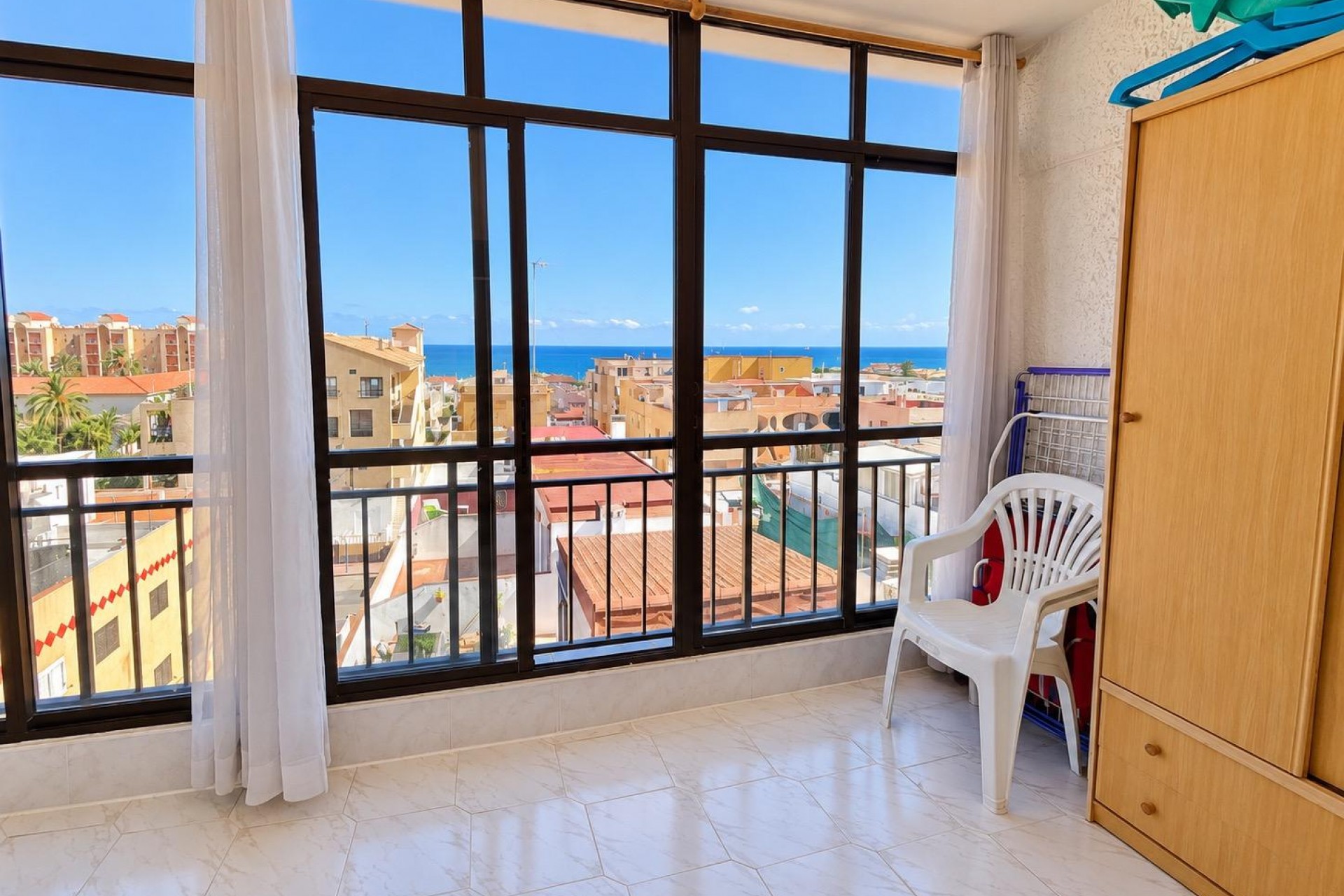 Reventa - Ático -
Torrevieja - Los Europeos