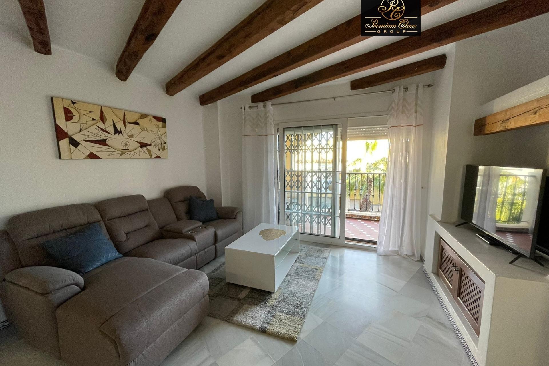 Reventa - Ático -
Torrevieja - Los Frutales