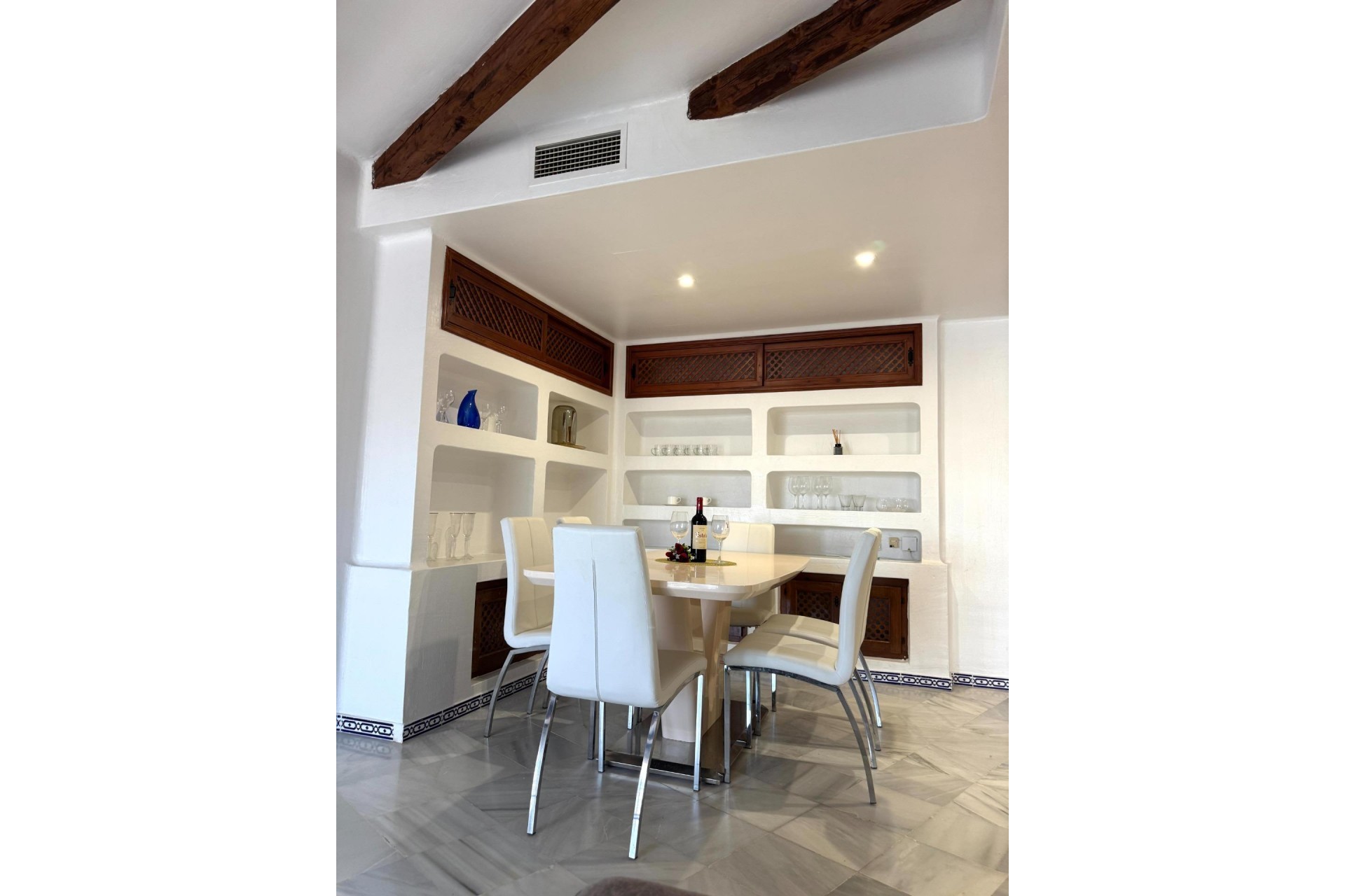 Reventa - Ático -
Torrevieja - Los Frutales