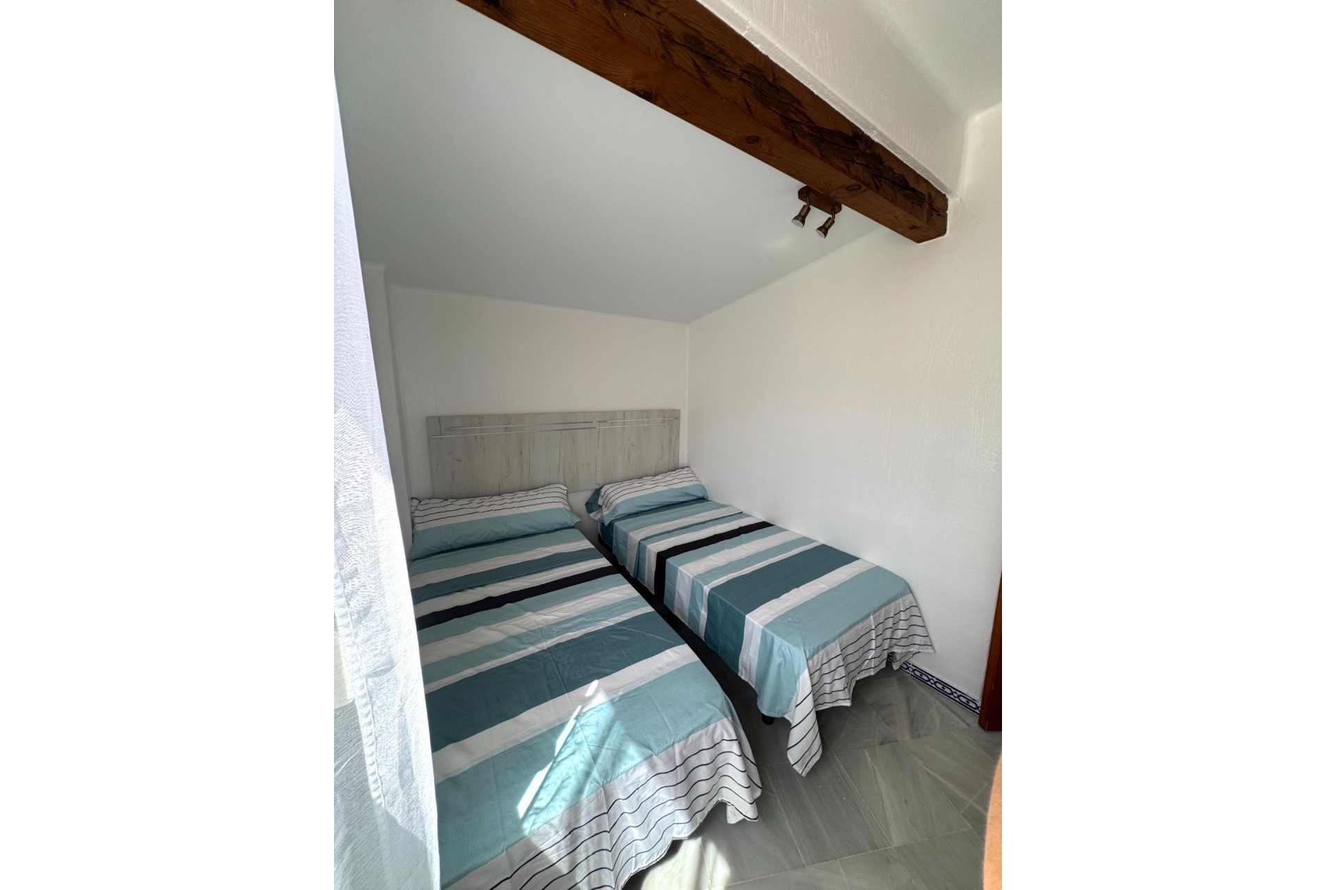 Reventa - Ático -
Torrevieja - Los Frutales