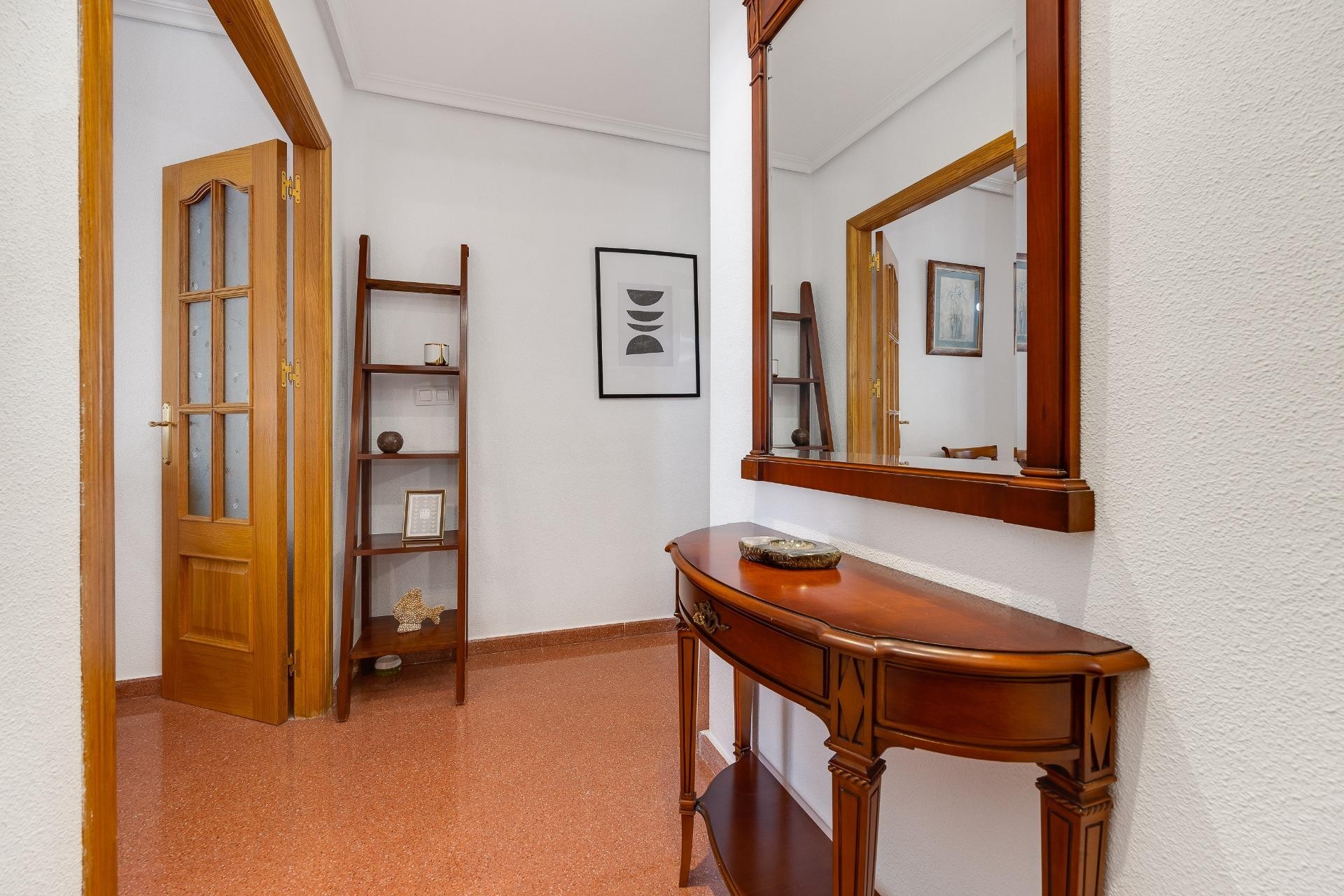Reventa - Ático -
Torrevieja - Paseo Maritimo