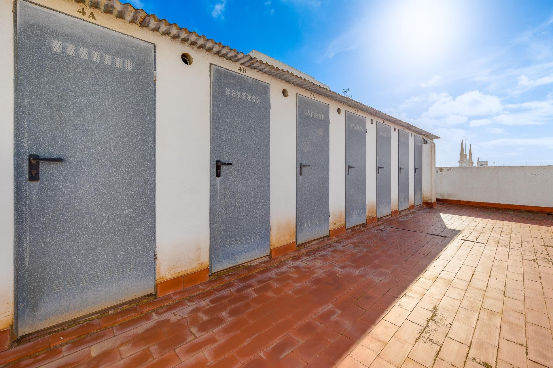Reventa - Ático -
Torrevieja - Paseo Maritimo