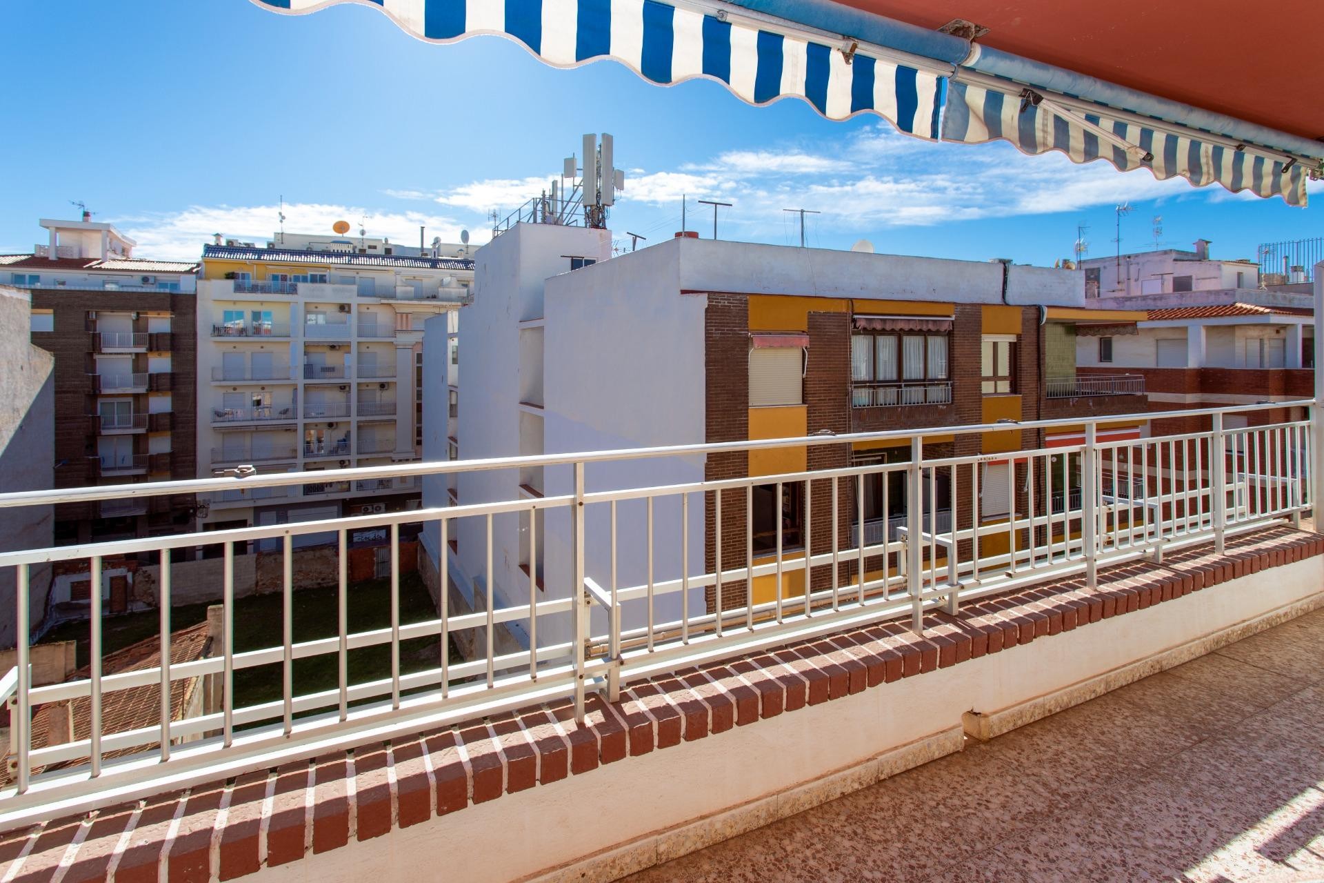Reventa - Ático -
Torrevieja - Playa del Cura