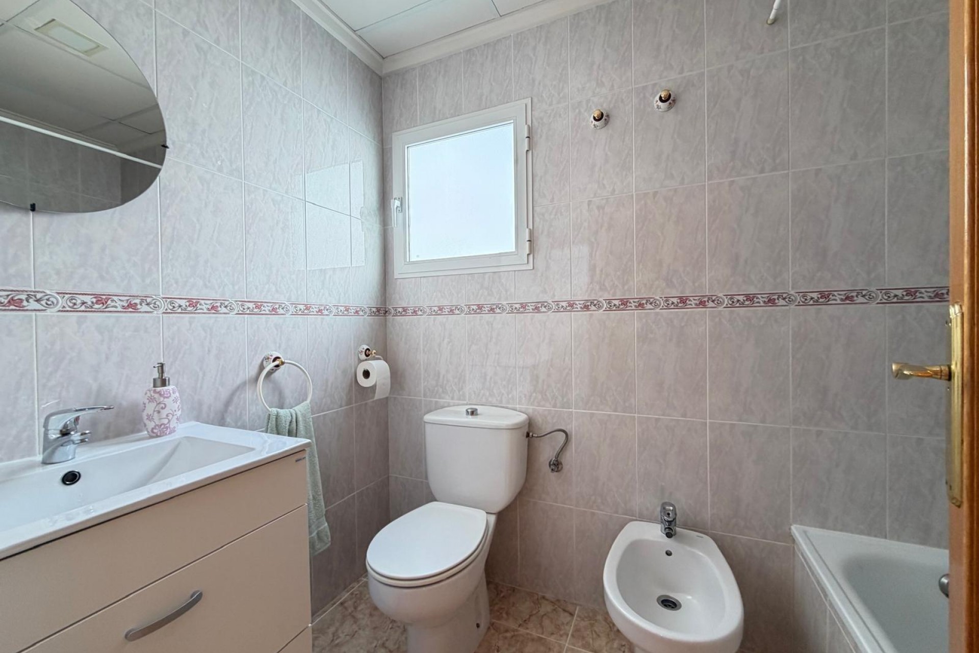 Reventa - Ático -
Torrevieja - Playa del Cura