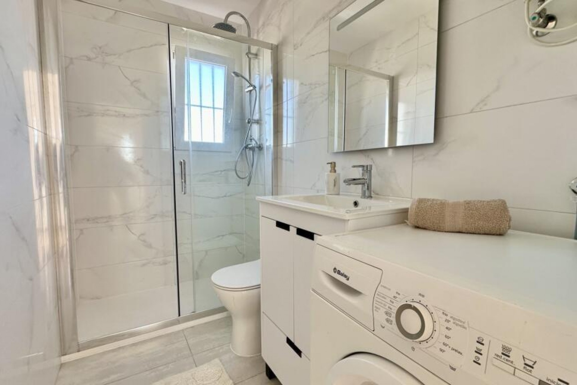 Reventa - Ático -
Torrevieja - Punta Prima