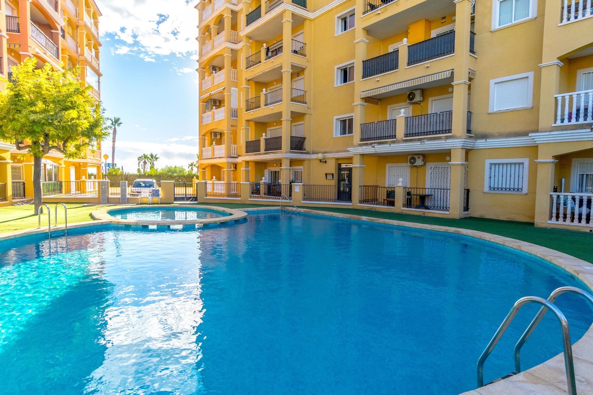 Reventa - Ático -
Torrevieja - Torreblanca