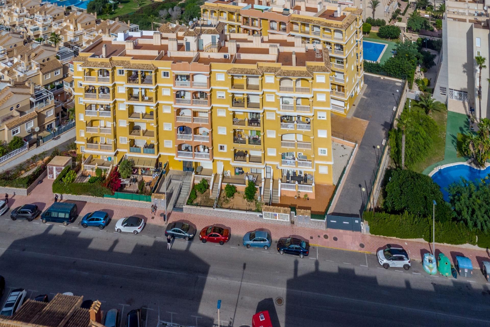 Reventa - Ático -
Torrevieja - Torreblanca
