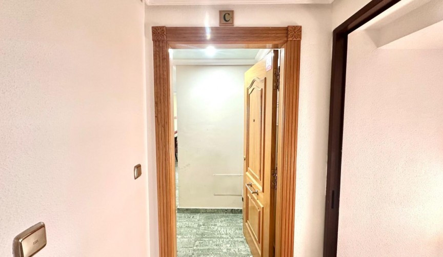 Reventa - Ático -
Torrevieja