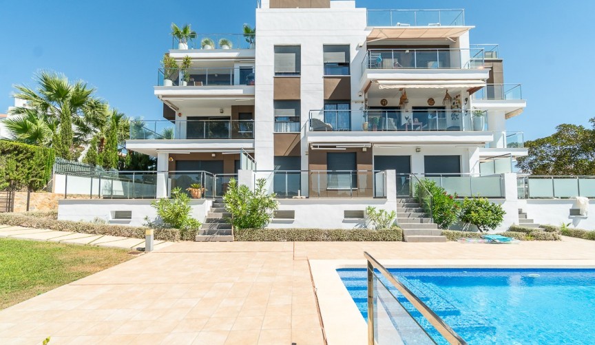 Reventa - Ático -
Villamartin - Costa Blanca