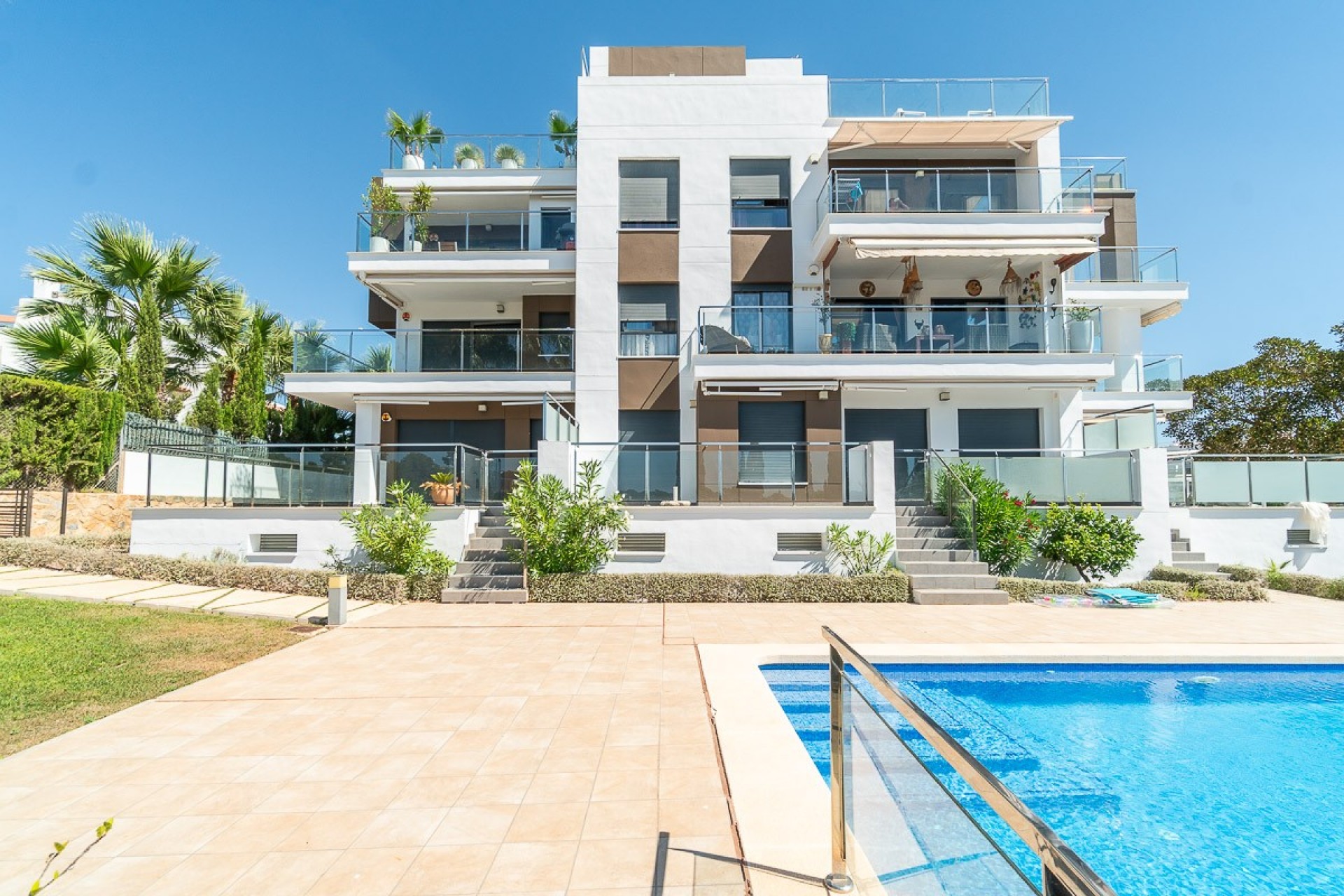 Reventa - Ático -
Villamartin - Costa Blanca