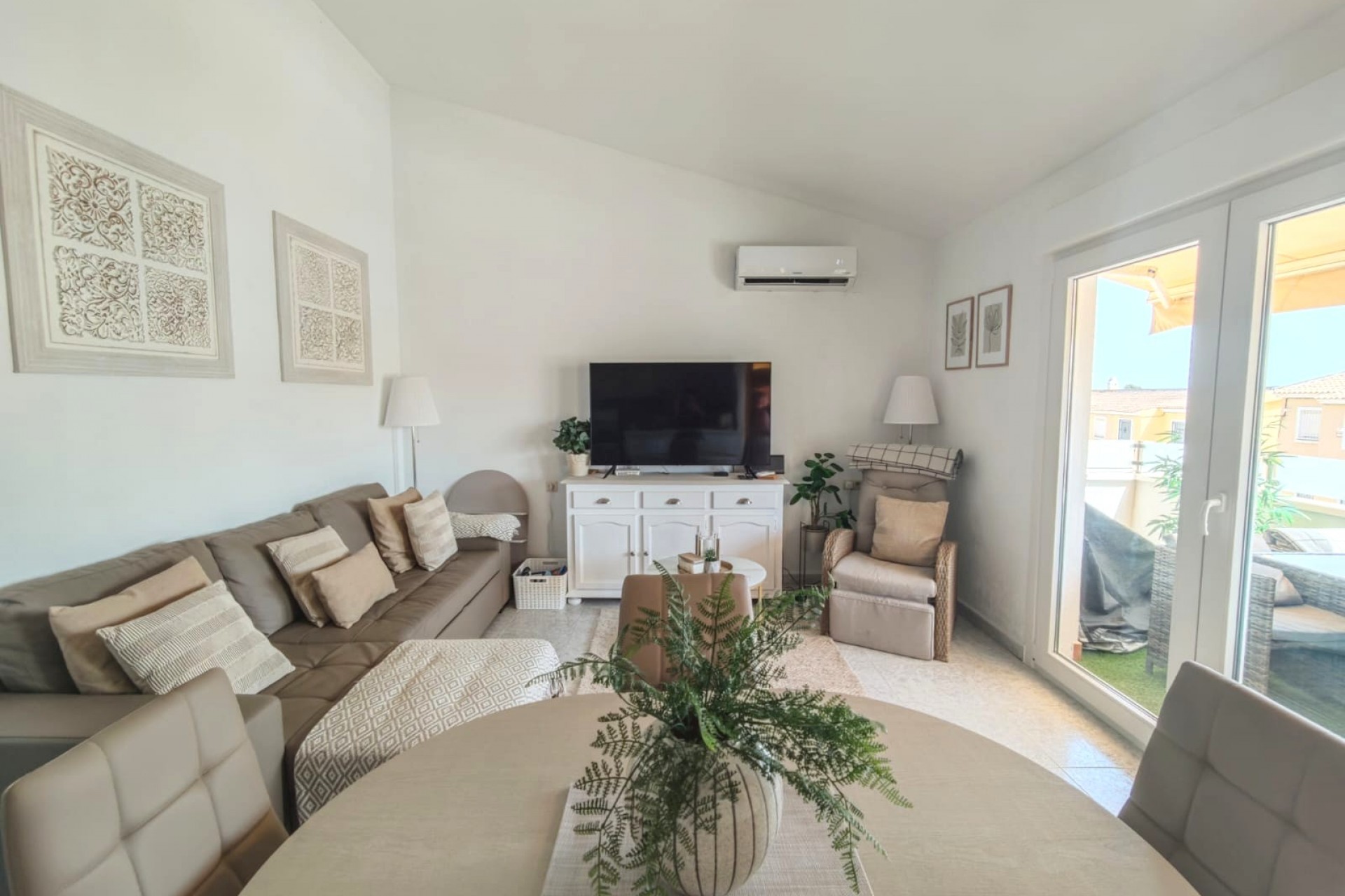 Reventa - Ático -
Villamartin - Costa Blanca