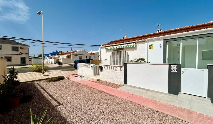 Reventa - Bungalow -
La Siesta - Costa Blanca