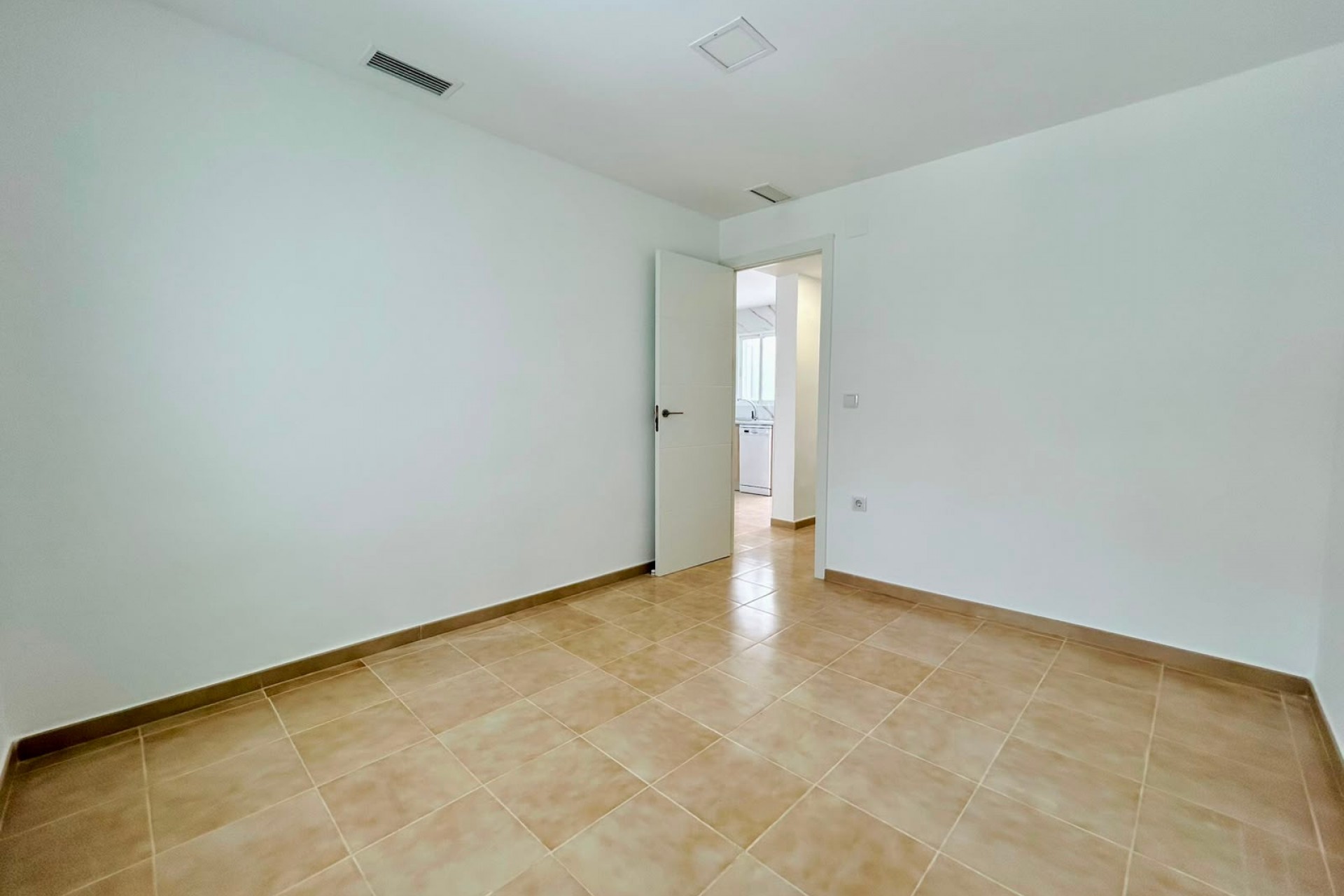 Reventa - Bungalow -
La Siesta - Costa Blanca