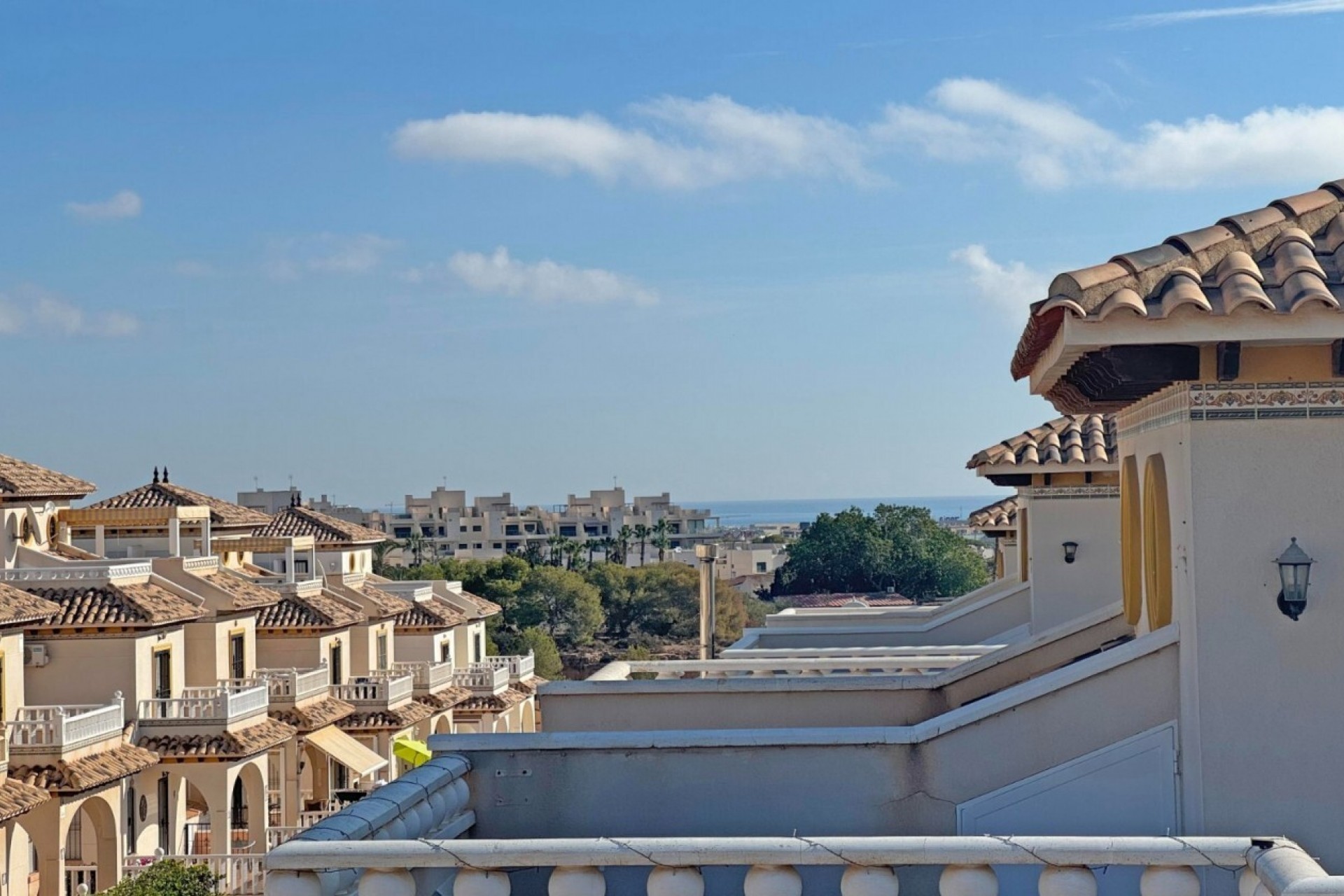 Reventa - Bungalow -
Lomas de Caboroig - Costa Blanca