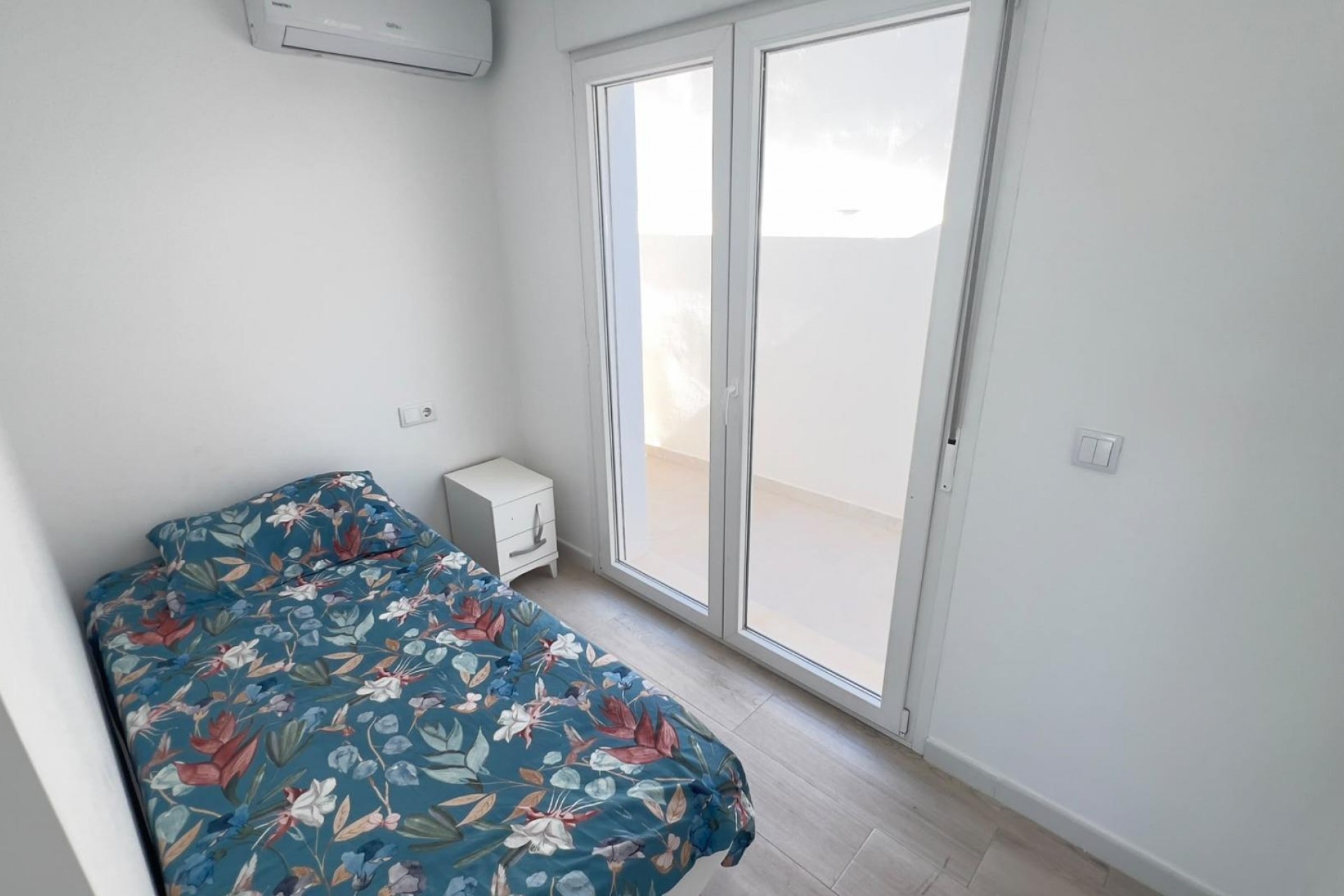 Reventa - Bungalow -
Orihuela Costa - La Regia