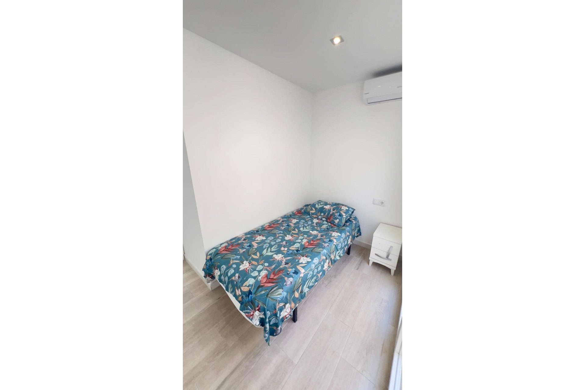 Reventa - Bungalow -
Orihuela Costa - La Regia
