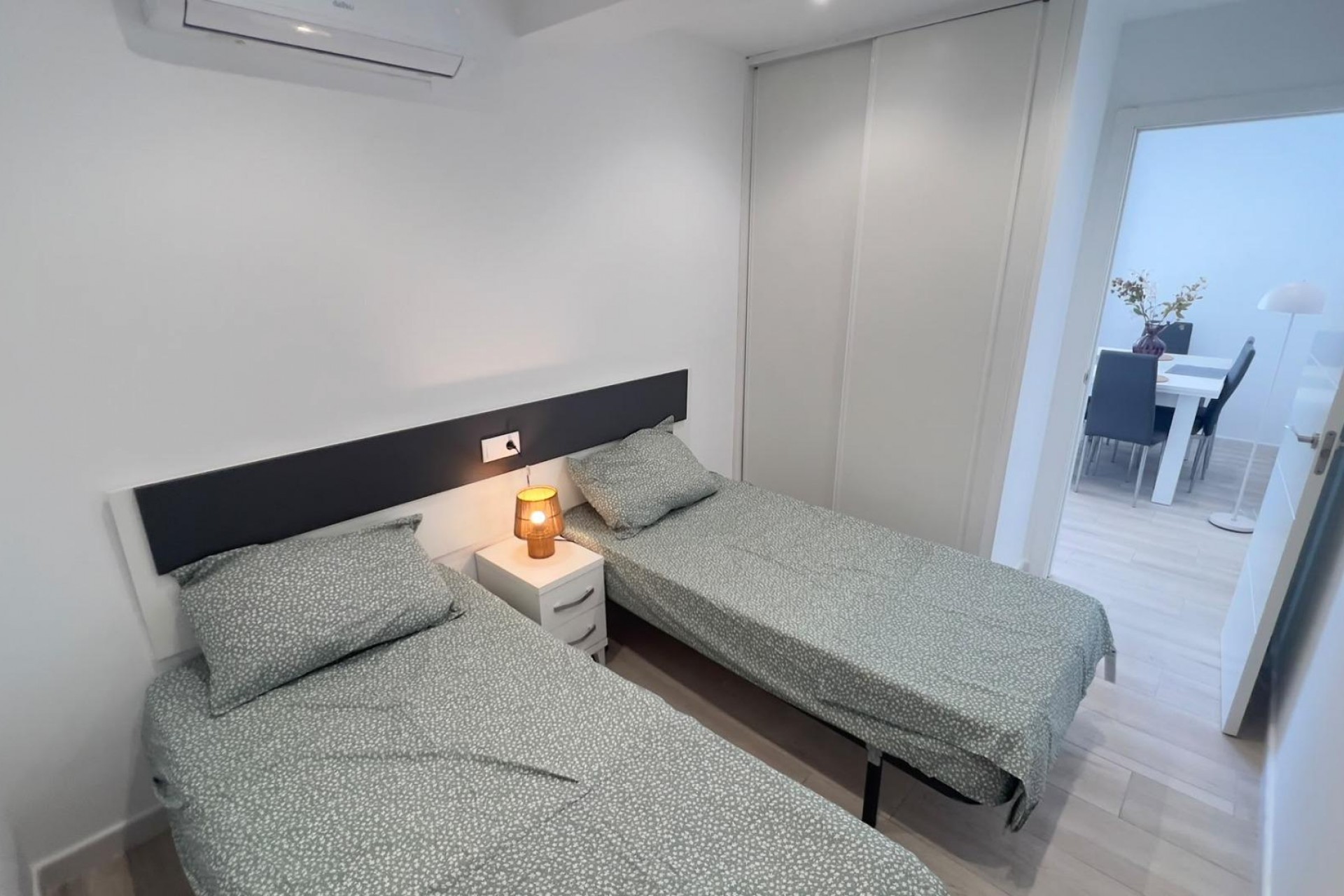 Reventa - Bungalow -
Orihuela Costa - La Regia