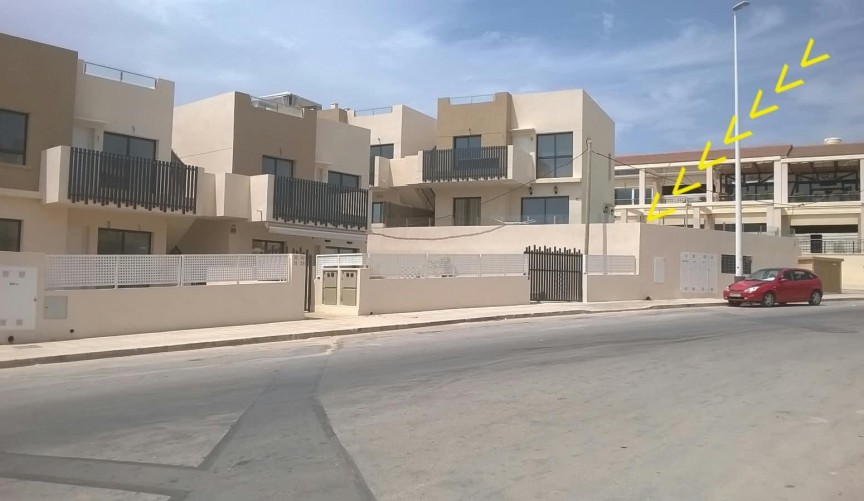 Reventa - Bungalow -
Orihuela Costa - La Zenia