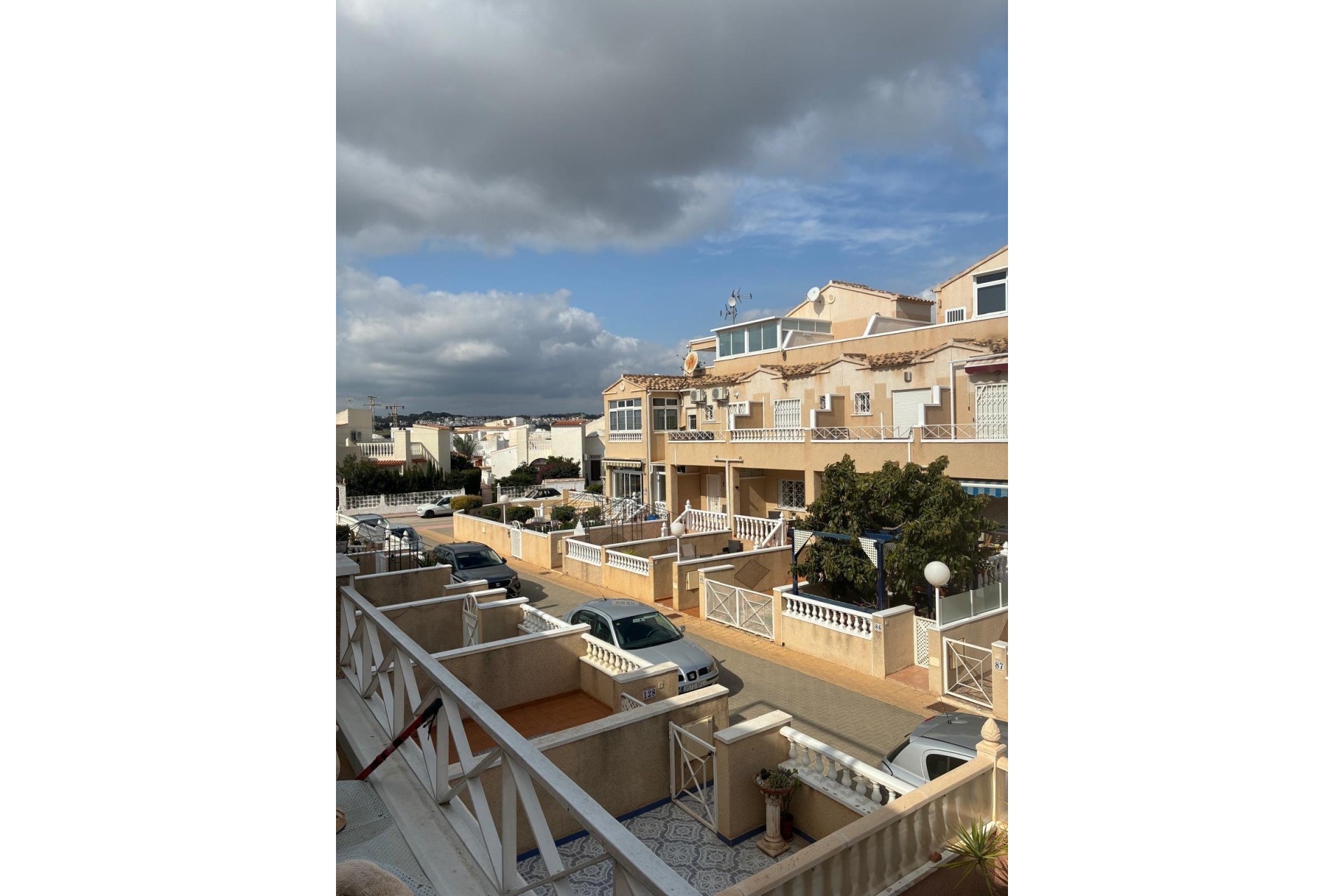 Reventa - Bungalow -
Orihuela Costa - Los Almendros-la Florida