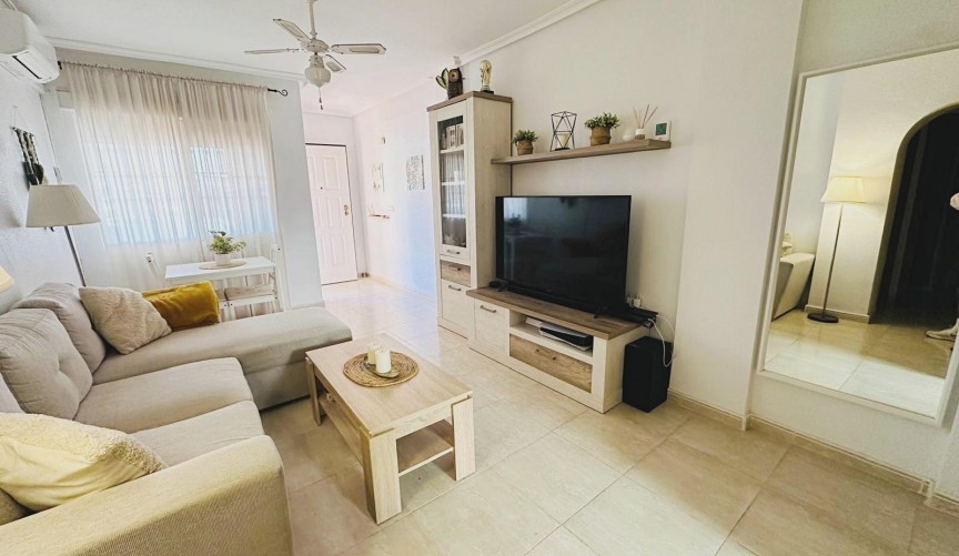 Reventa - Bungalow -
Orihuela Costa - Los Altos
