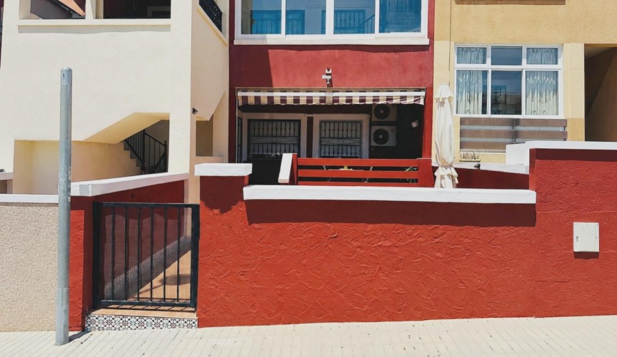Reventa - Bungalow -
Orihuela Costa - Los Altos