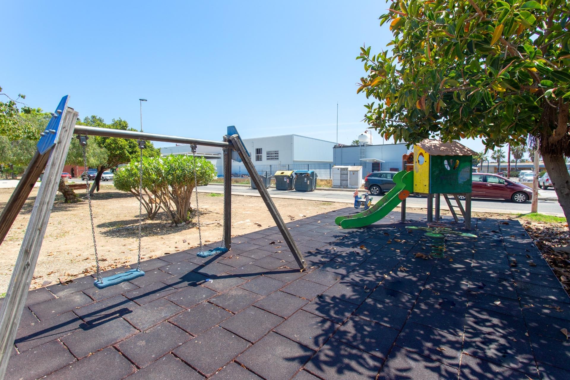 Reventa - Bungalow -
Orihuela Costa - Punta Prima