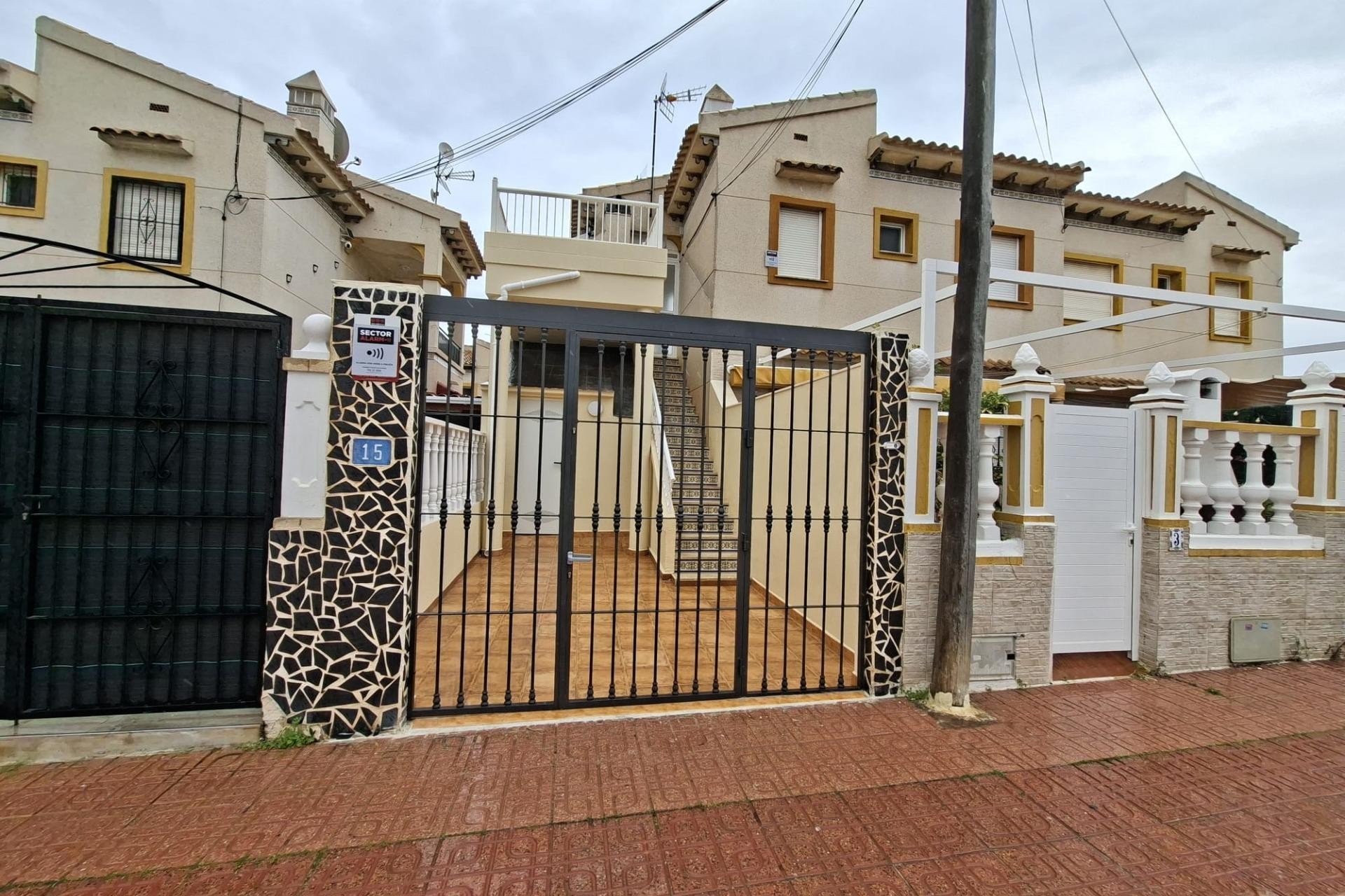 Reventa - Bungalow -
Orihuela Costa - Punta Prima