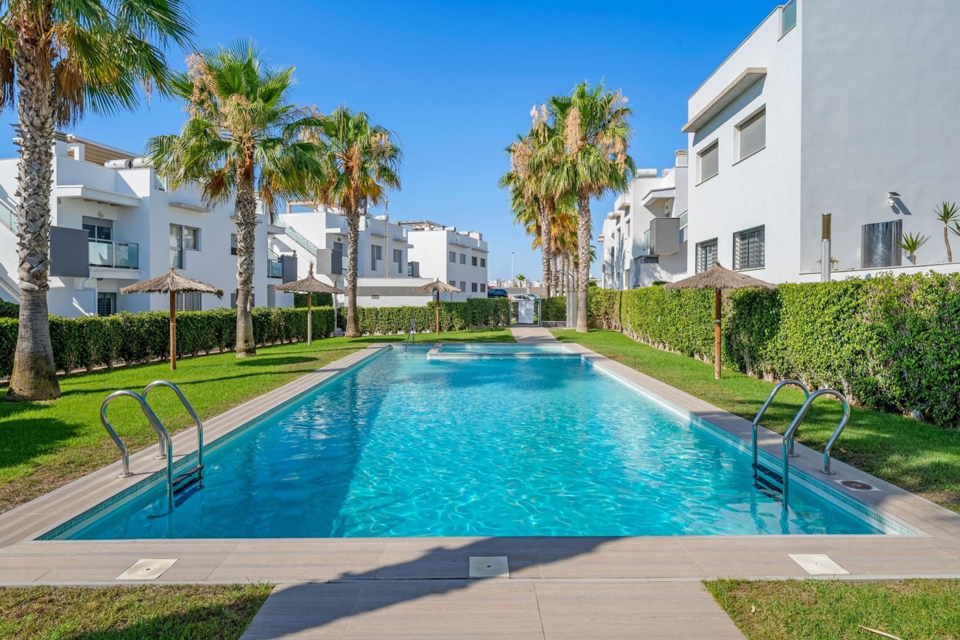 Reventa - Bungalow -
Punta Prima - Costa Blanca