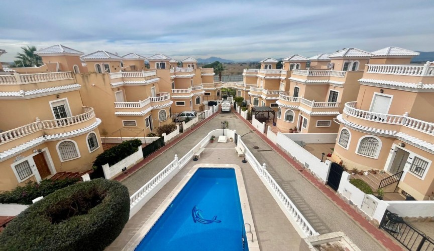 Reventa - Bungalow -
San Fulgencio - La Marina