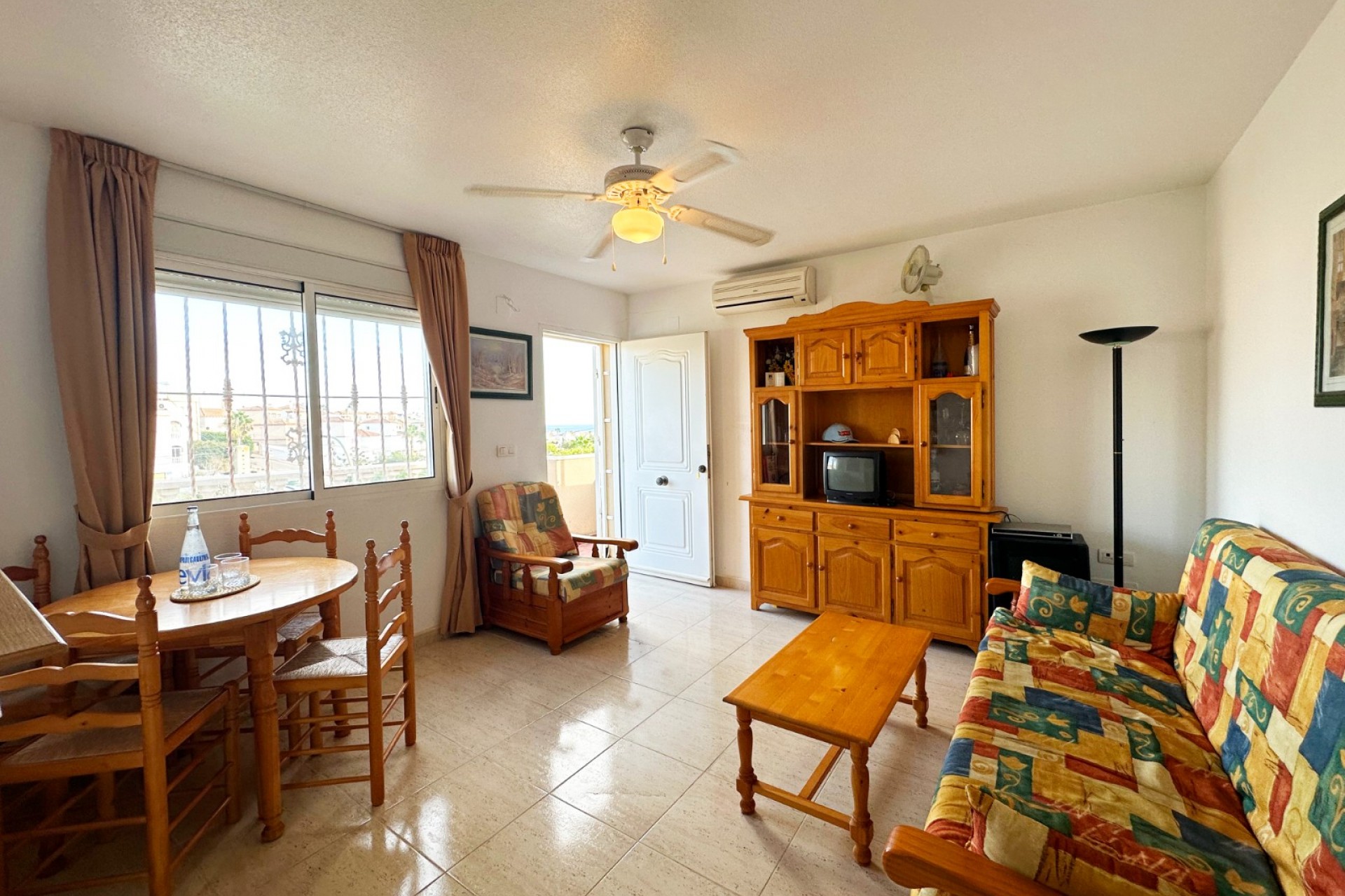 Reventa - Bungalow -
San Miguel de Salinas - Inland