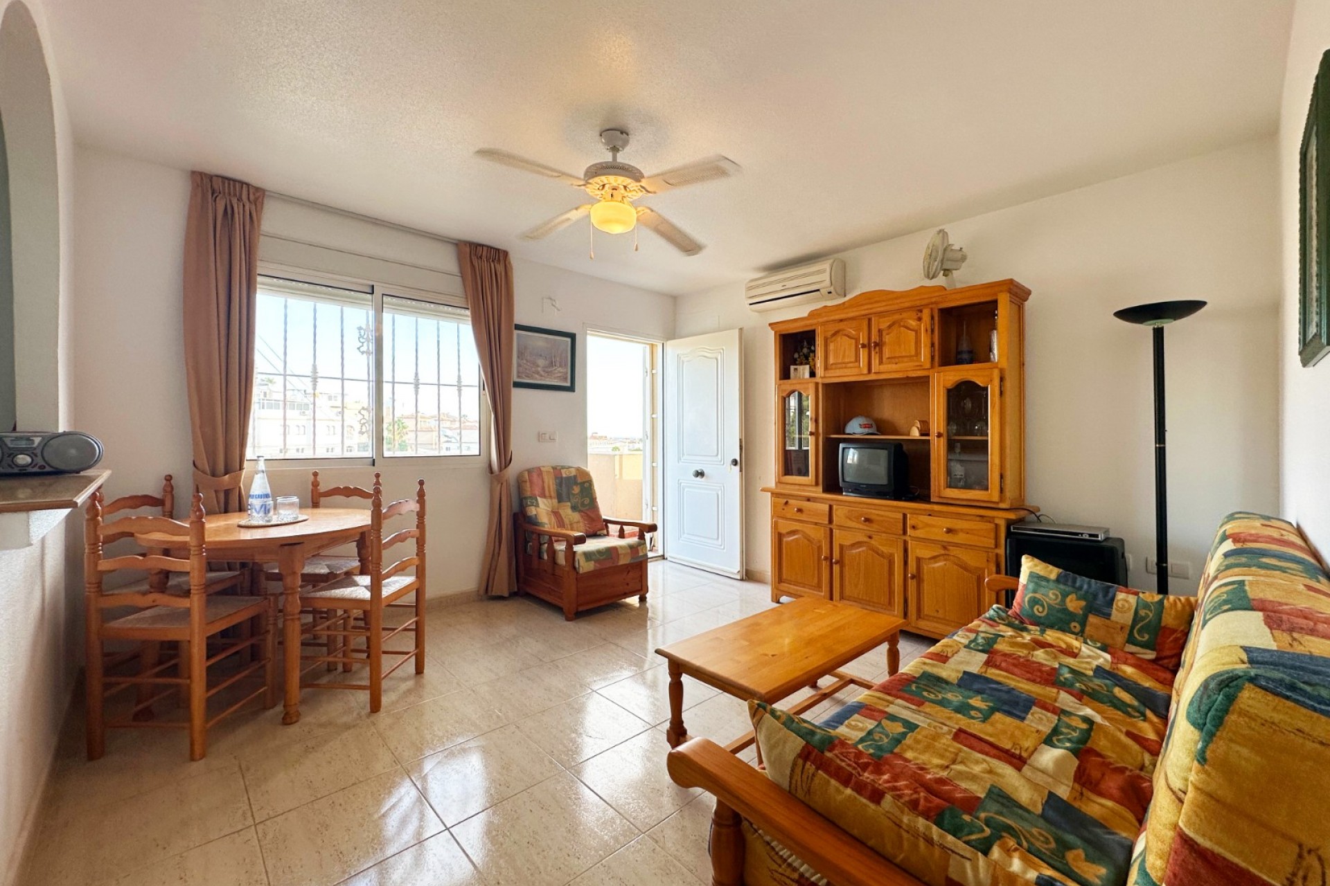 Reventa - Bungalow -
San Miguel de Salinas - Inland