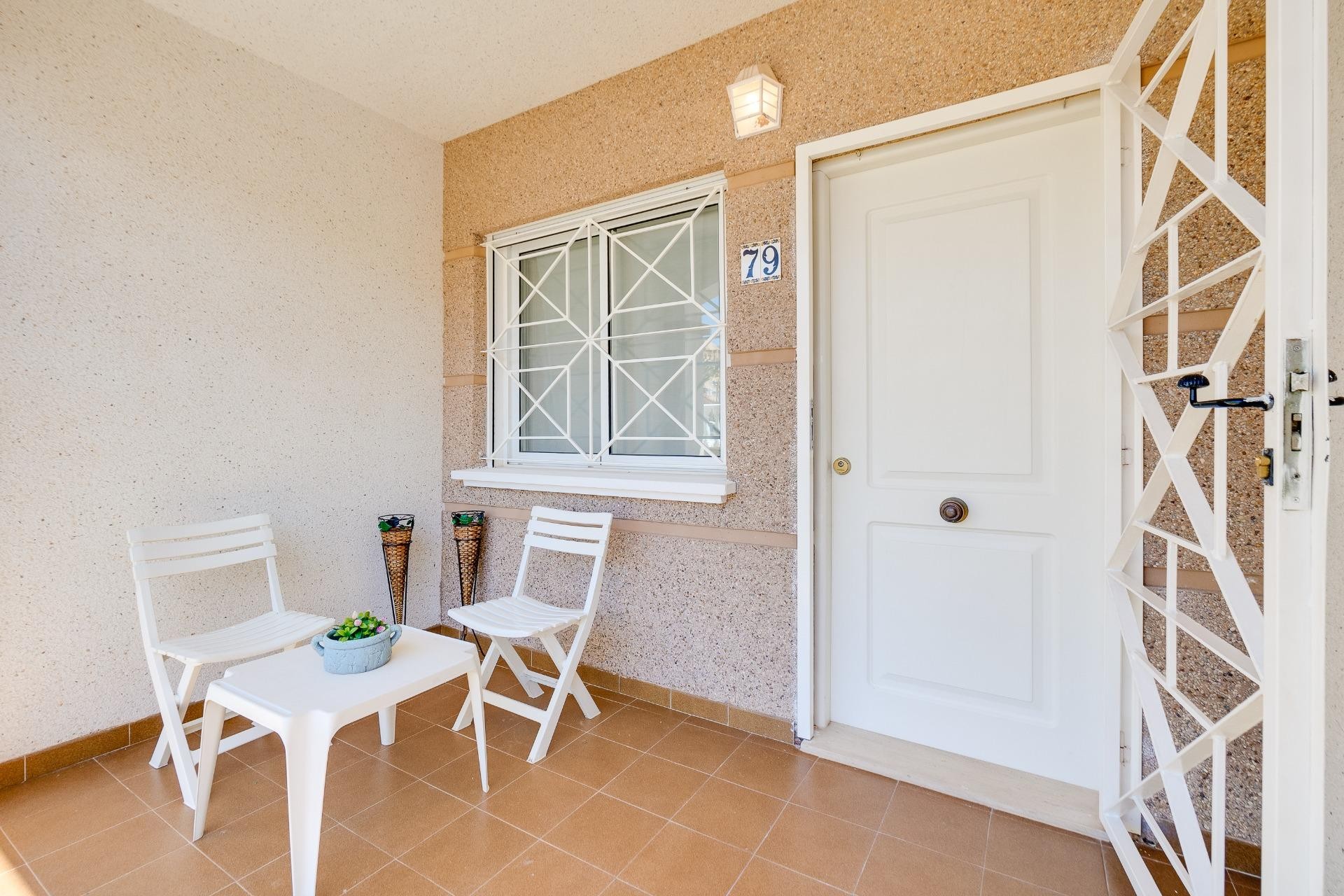 Reventa - Bungalow -
Torrevieja - Aguas Nuevas 1